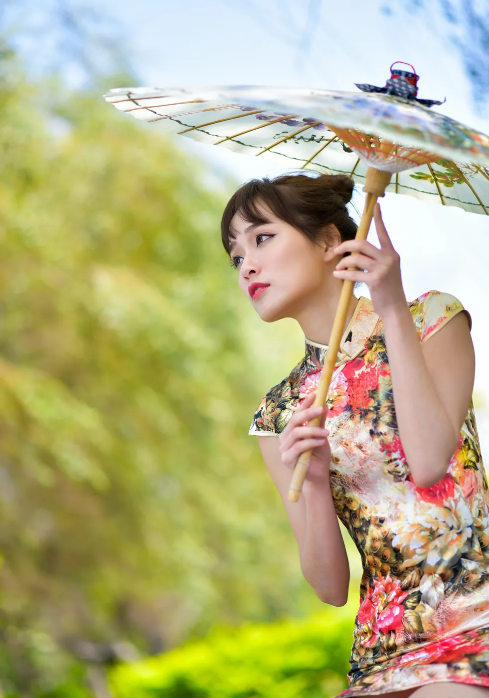 [街拍丝足] NO.189 繆婉瑜 碎花短旗袍高跟美腿#街拍丝足、美足#[68P]-038