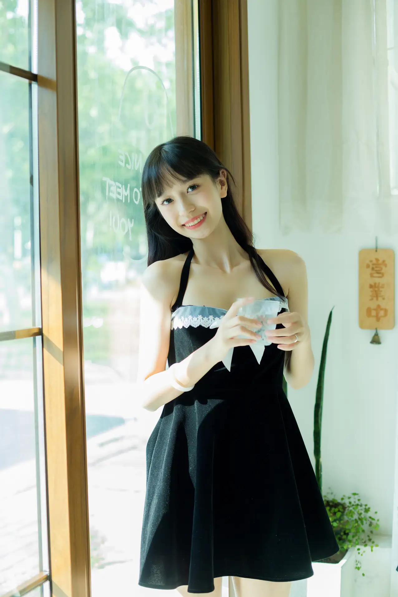 [艺图语] 2022.08.29 Vol.1816-005