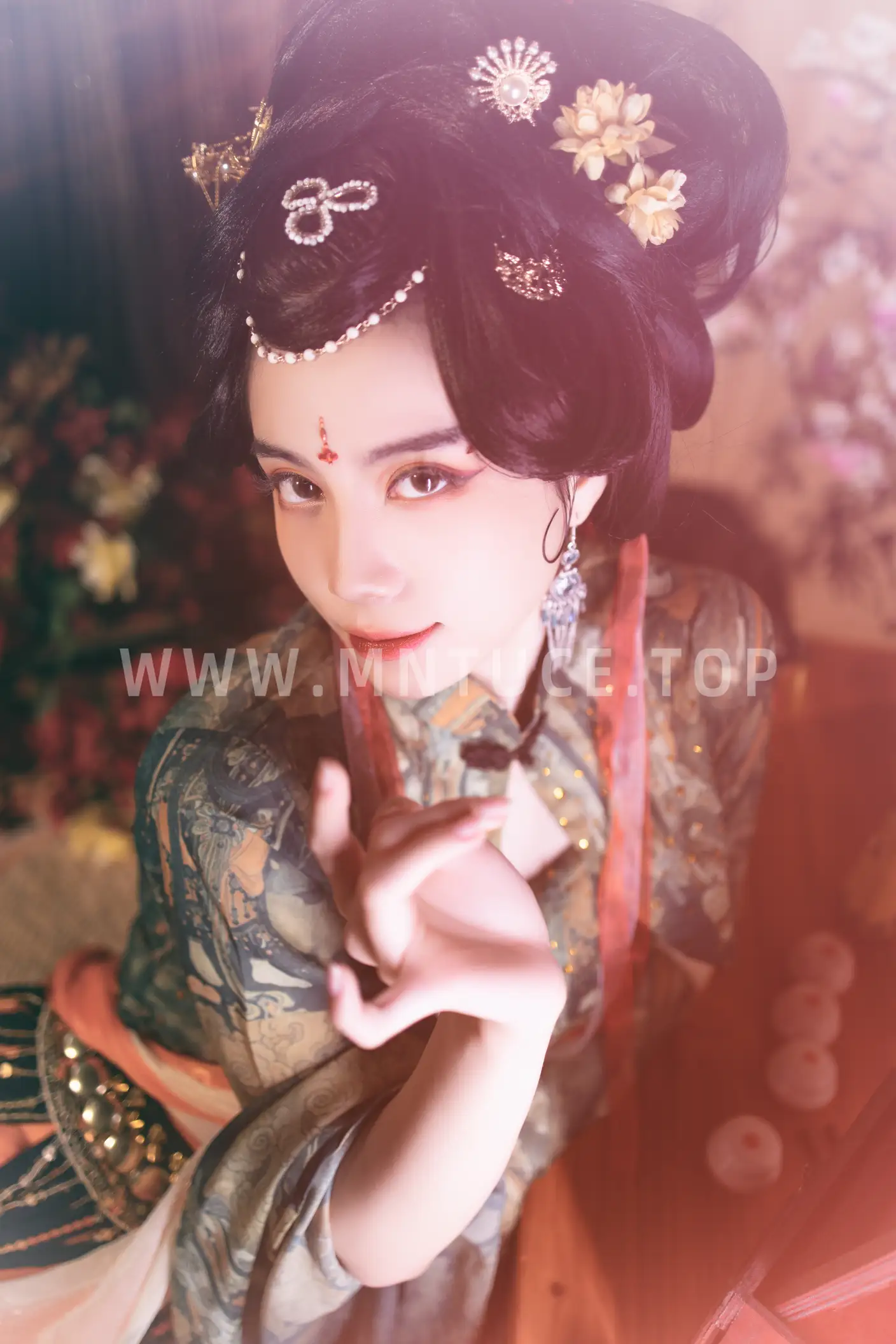 [艺图语] 2022.06.02 Vol.1060-028