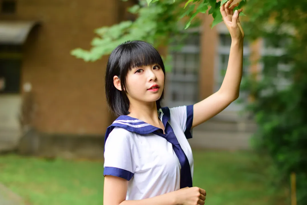 [街拍丝足] NO.171 海琳 学生制服 #街拍丝足、美足#[73P]-046