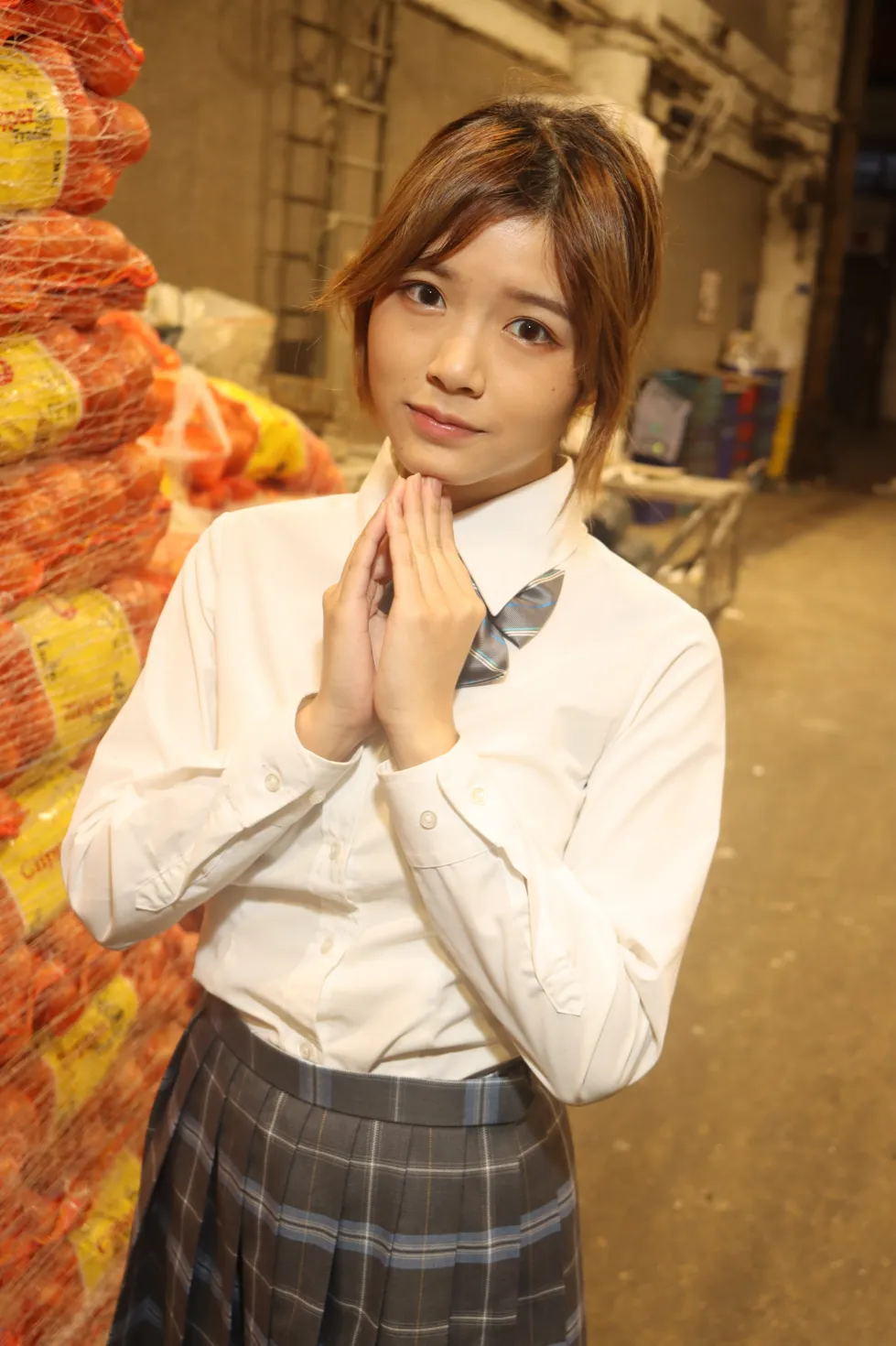 [街拍丝足] NO.144 Kandi 学生制服美腿 #街拍丝足、美足#[110P]-082