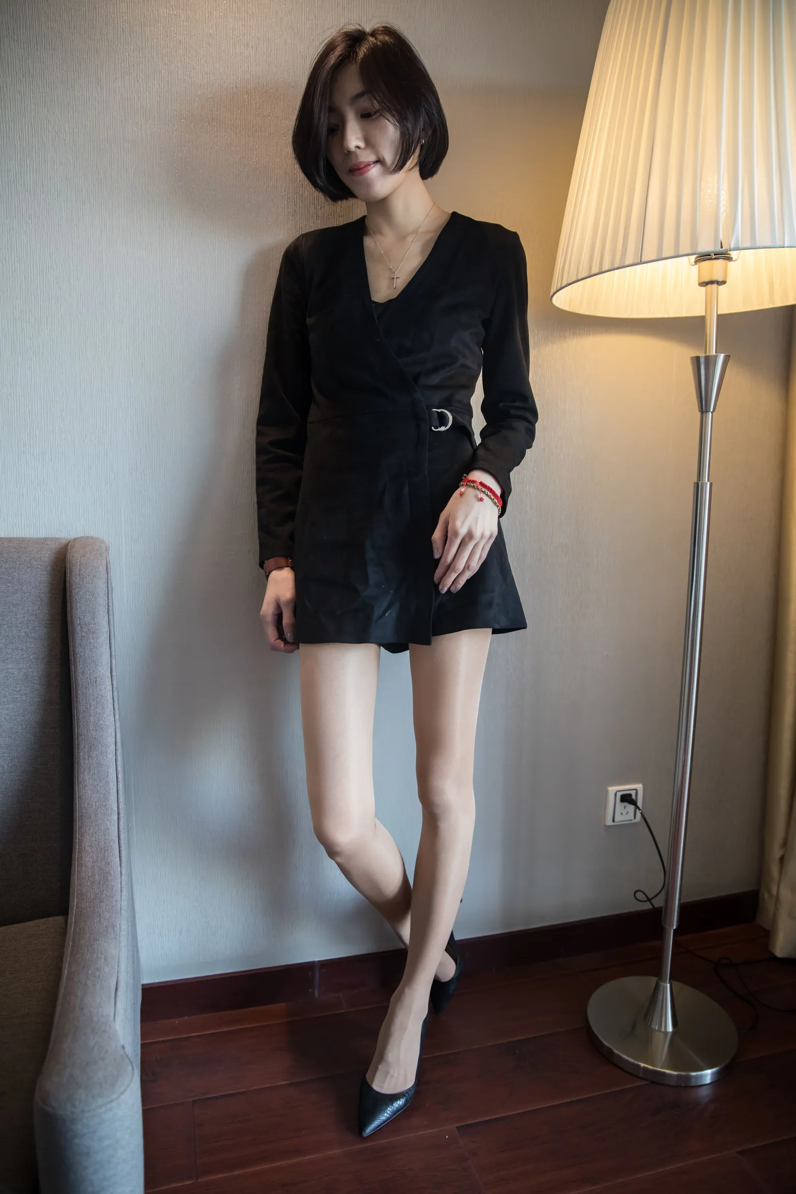 [街拍丝足] NO.120 酒店骨感美女肉丝高跟 #街拍丝足、美足#[88P]-029