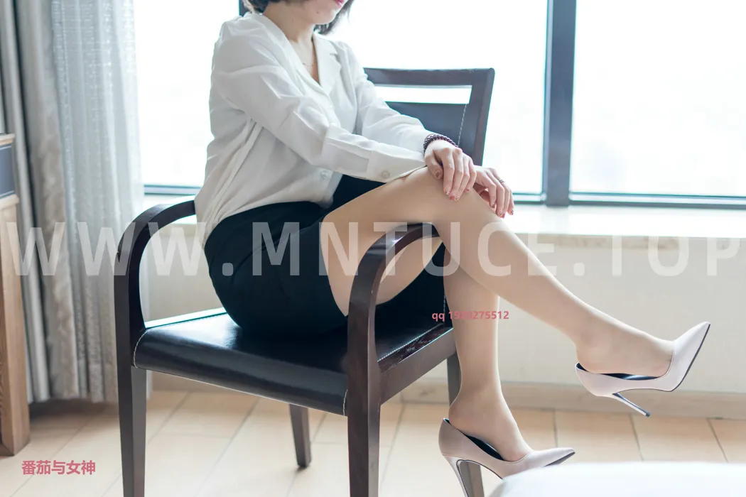 [街拍丝足] NO.034 木子的小包裙 #街拍丝足、美足#[97P]-025