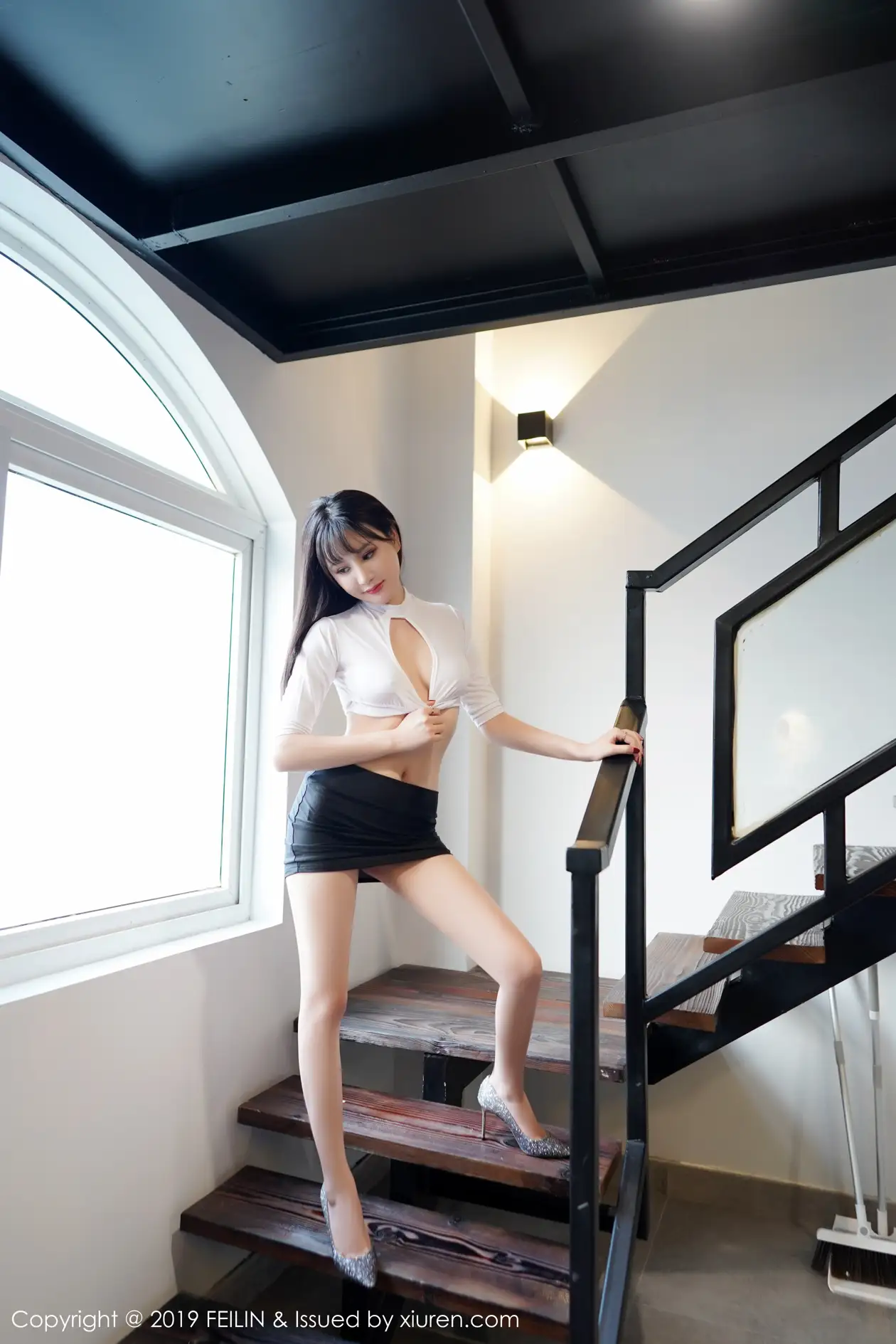 [嗲囡囡] 2019.10.09 VOL.210-005