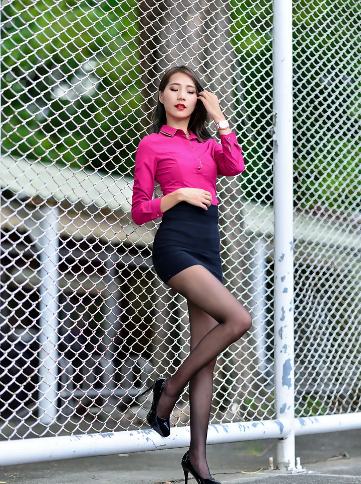 [街拍丝足] NO.199 Anita黄韵菲 OL黑丝高跟美腿 #街拍丝足、美足#[150P]-077