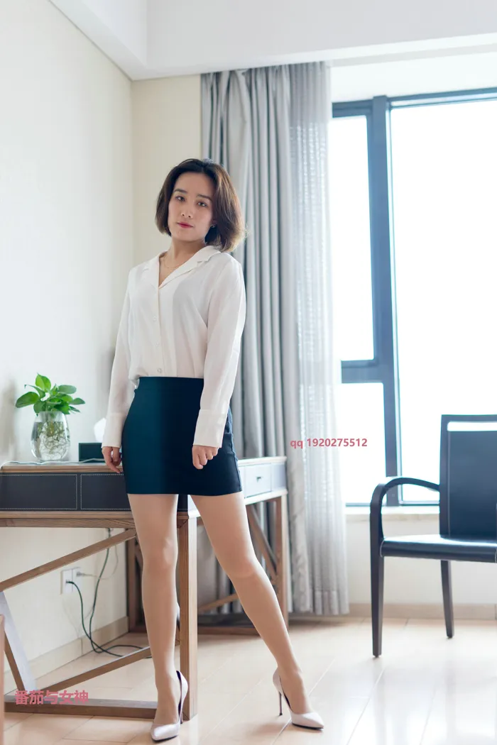 [街拍丝足] NO.034 木子的小包裙 #街拍丝足、美足#[97P]-027