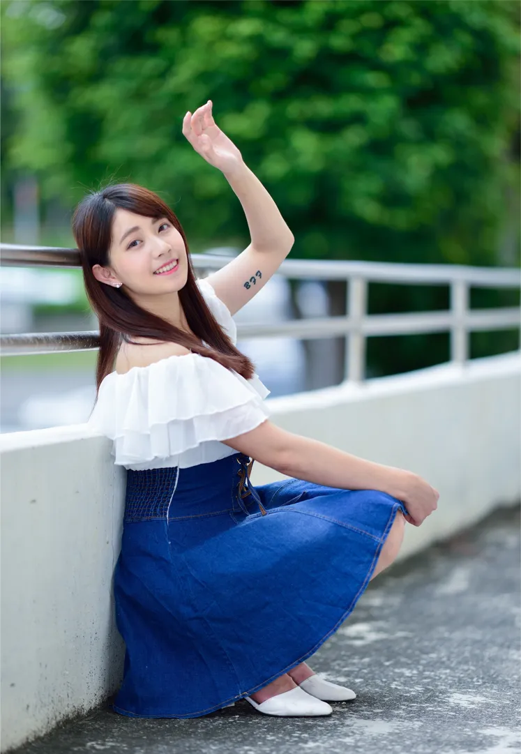 [街拍丝足] NO.168 姍姍 牛仔短裙涼高美腿 #街拍丝足、美足#[35P]-018