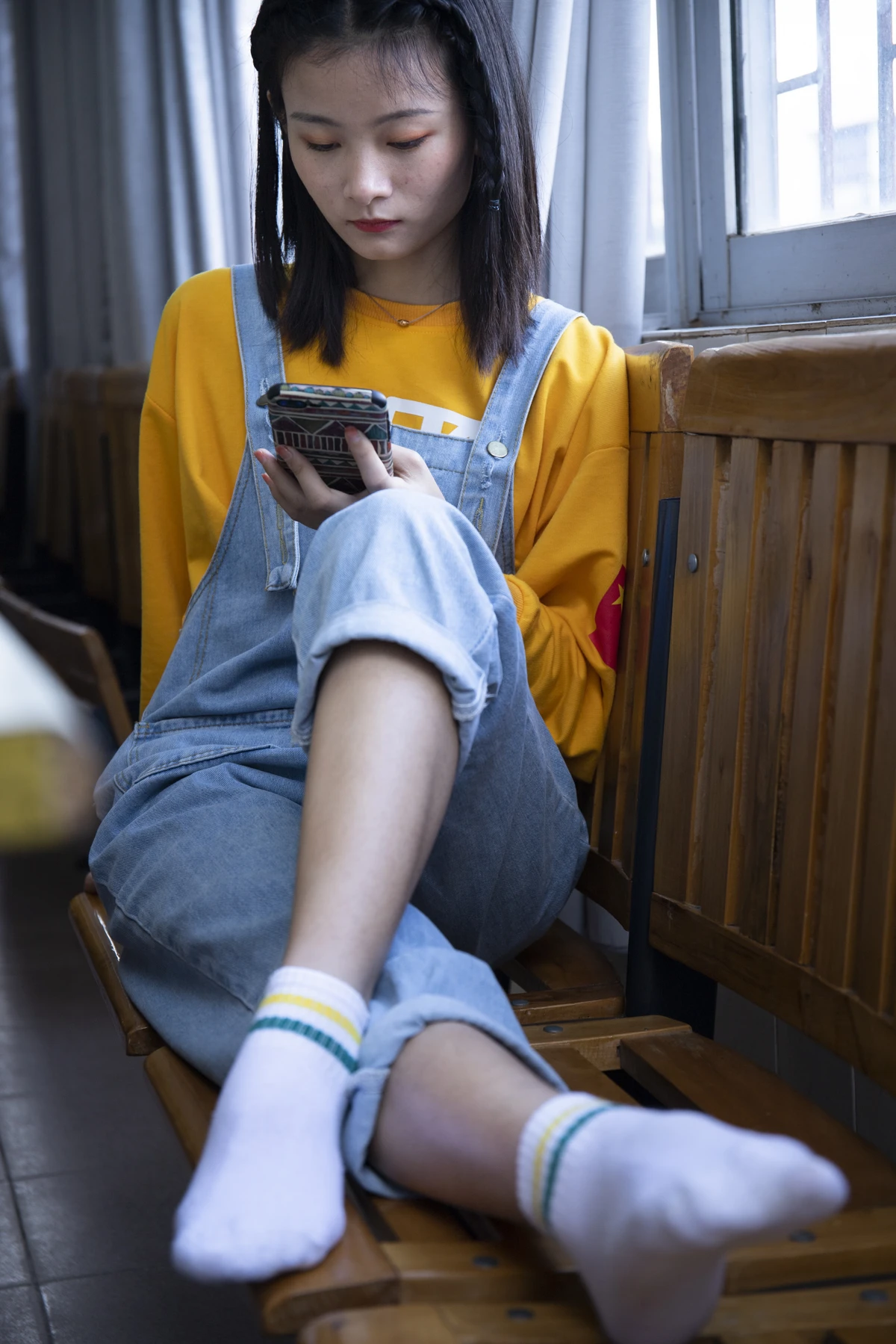 [南国足艺] NO.019 刁钻的角度 四川妹子琳琳教室秀美脚#南国足艺#[121P]-042