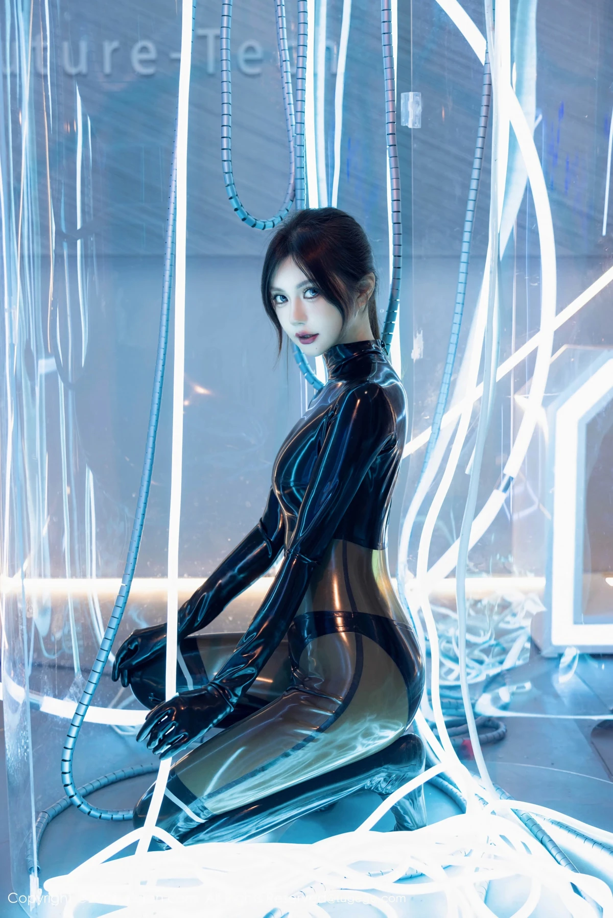 [秀人网] 2024.09.30 No.9235 绮里嘉ula、秀人旗下#[96P]-017