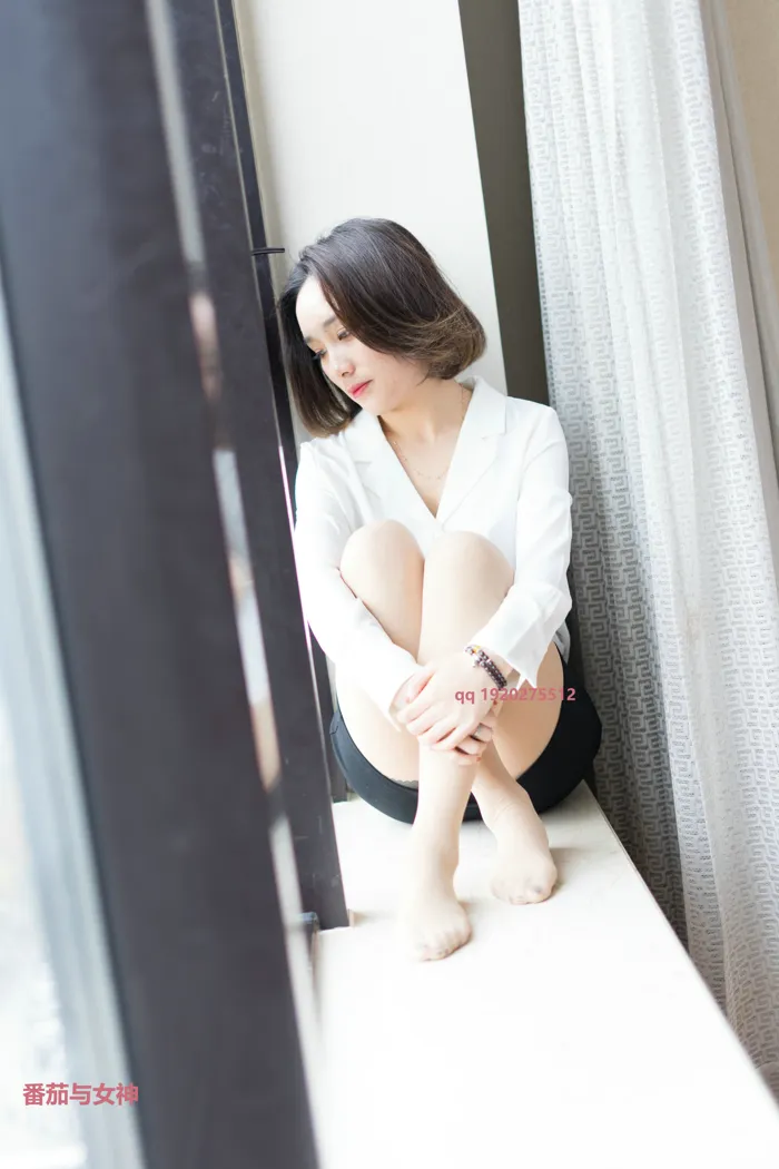 [街拍丝足] NO.034 木子的小包裙 #街拍丝足、美足#[97P]-070