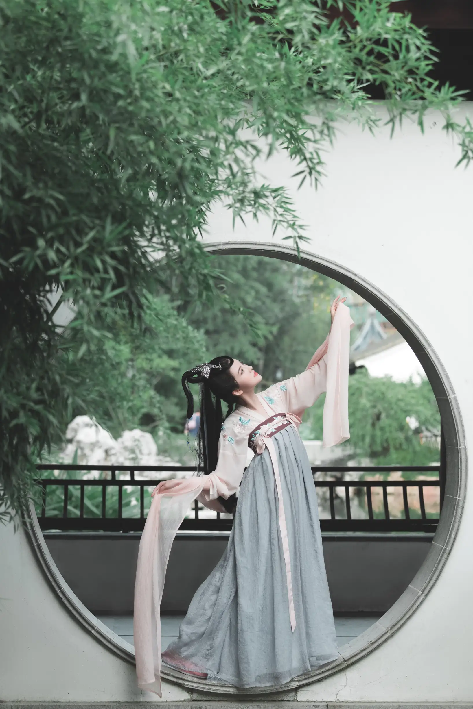 [艺图语] 2022.06.10 Vol.1142-013