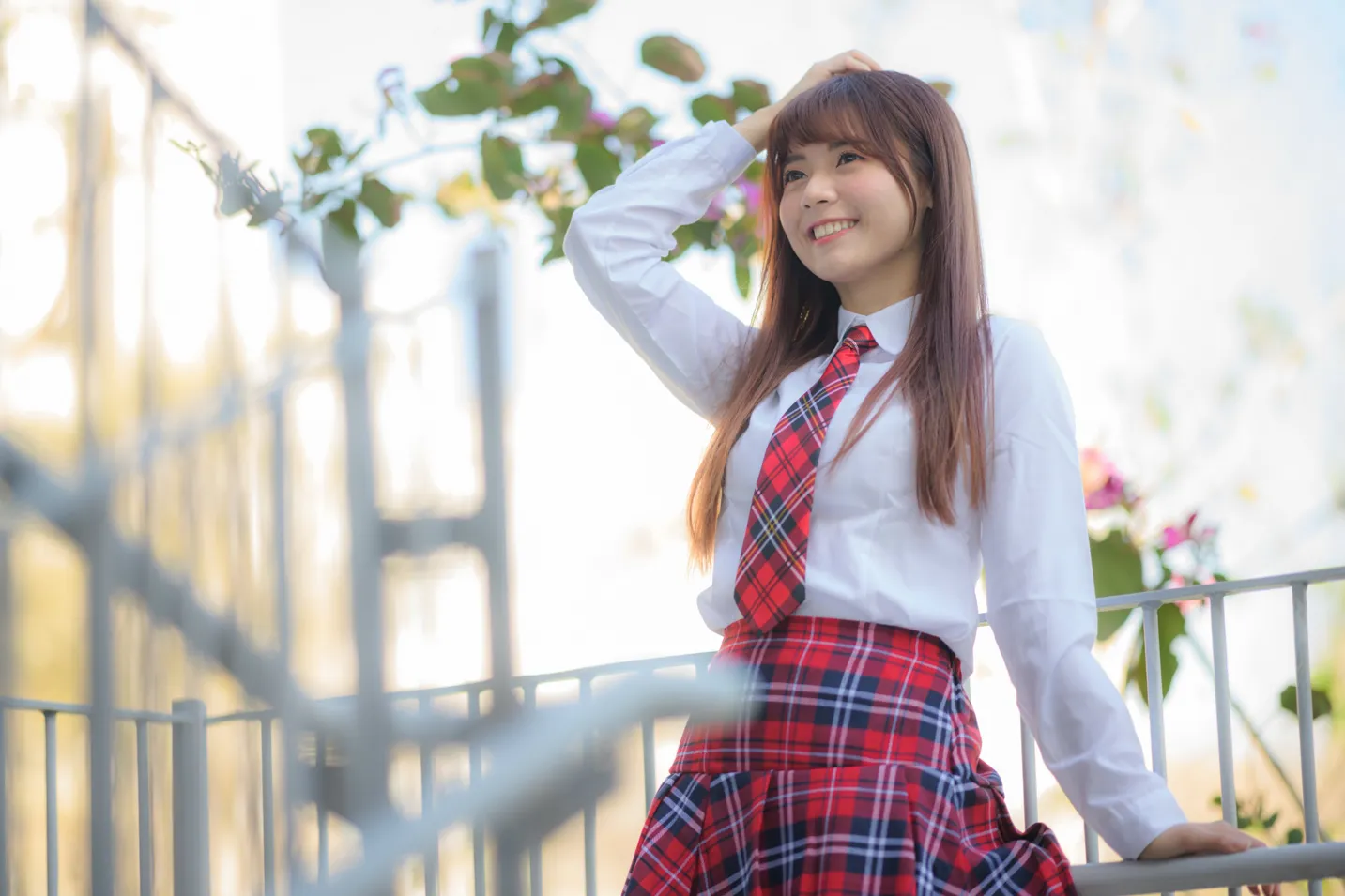 [街拍丝足] NO.233 学生制服高跟 #街拍丝足、美足#[157P]-014
