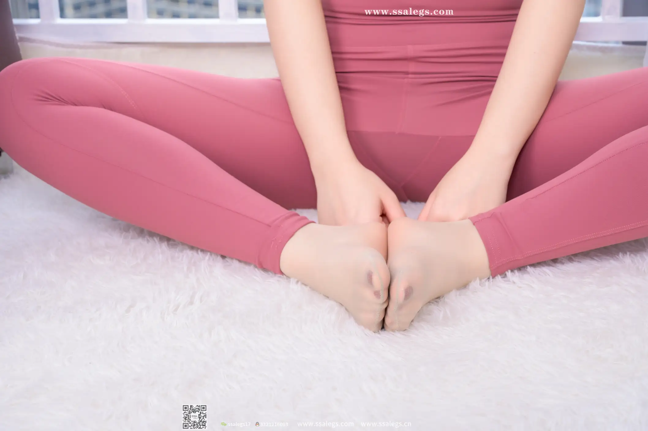 [SSA丝社] NO.403 蜜桃今天穿丝袜陪你做运动(上)、丝社、美足#[119P]-068