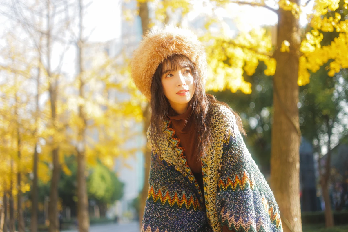 [艺图语]2023.01.12 Vol.2901 银杏不负秋#一只阿梦崽#[44P]-024
