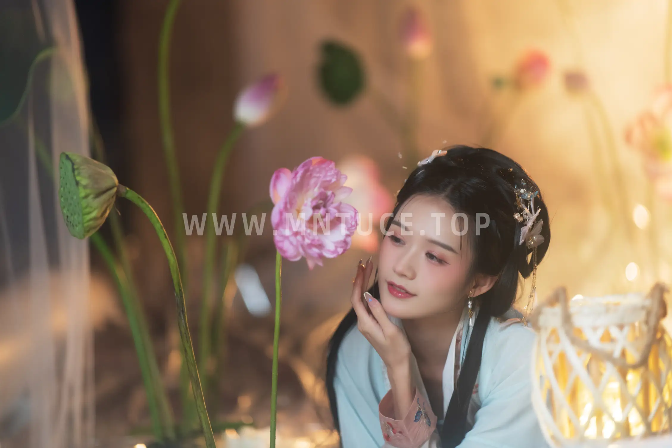 [艺图语] 2022.06.07 Vol.1110-014