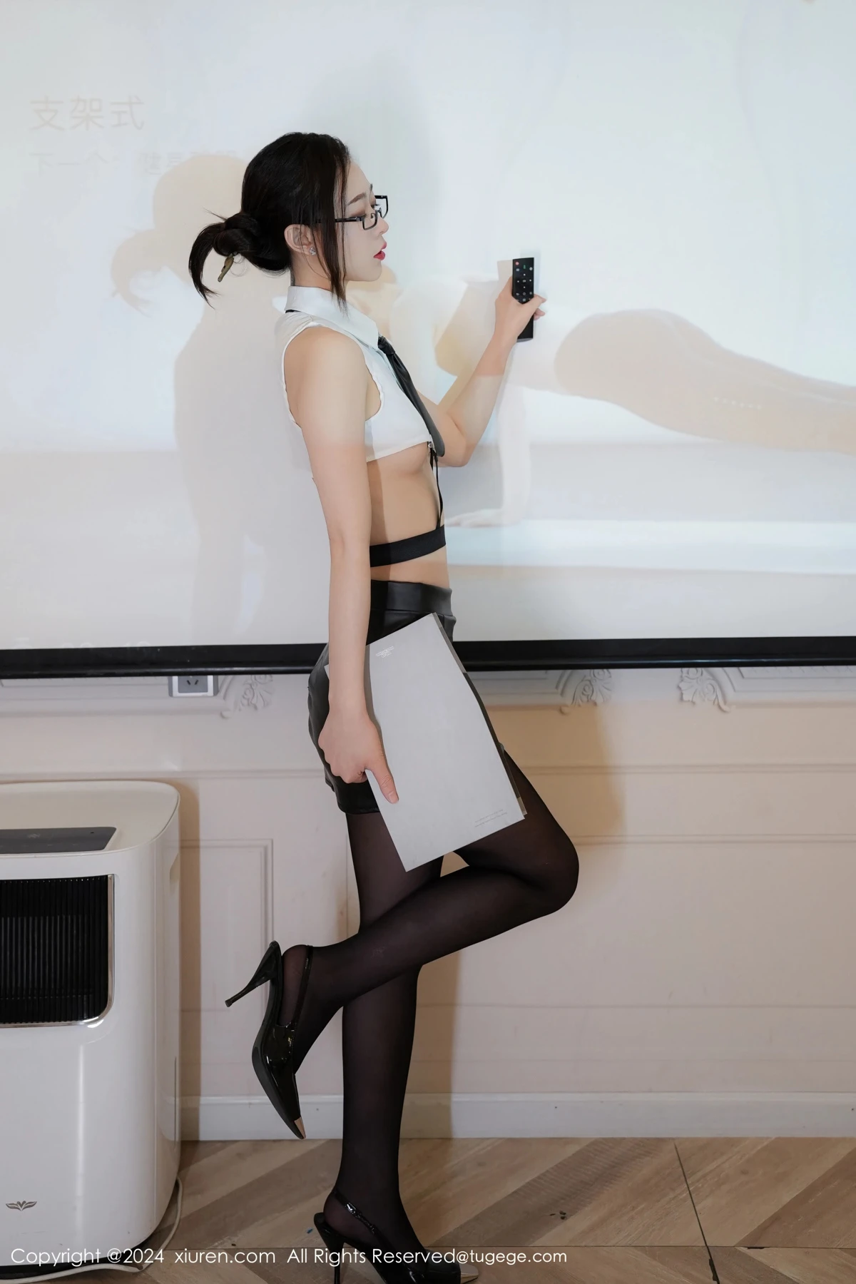 [秀人网] 2024.10.28 No.9353 糖糖❤、秀人旗下#[70P]-012