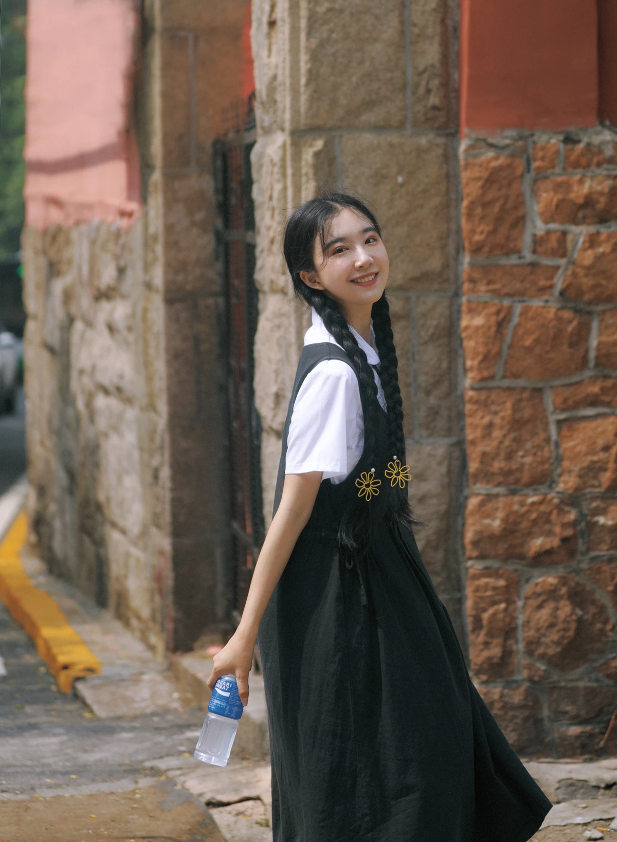 [艺图语]2023.02.01 Vol.2946 夏日笔记#知岫#[28P]-011