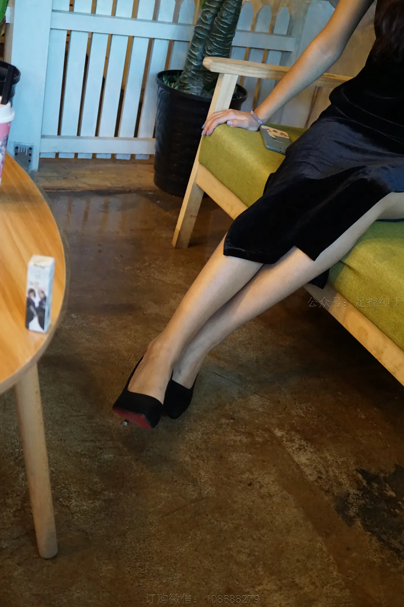 [街拍丝足] NO.015 王璐璐 第2套 #街拍丝足、美足#[157P]-029
