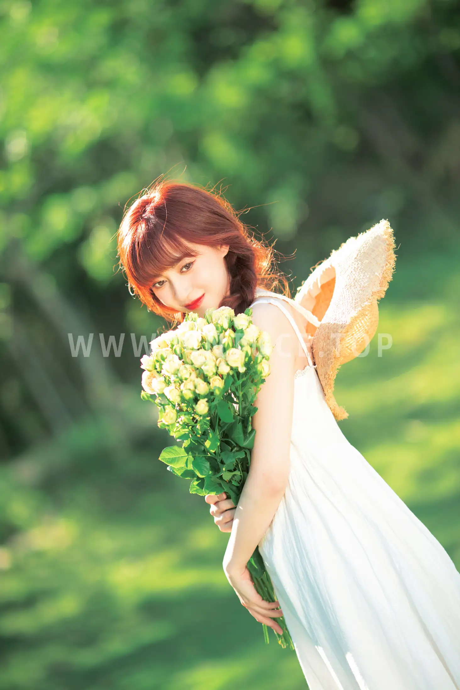 [艺图语] 2022.07.07 Vol.1406-019