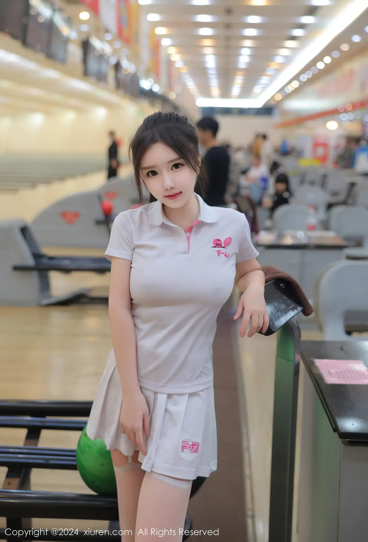 [秀人网] 2024.02.20 NO.8118 #小薯条nienie、秀人旗下、xr_8000-8499#[80P]-062