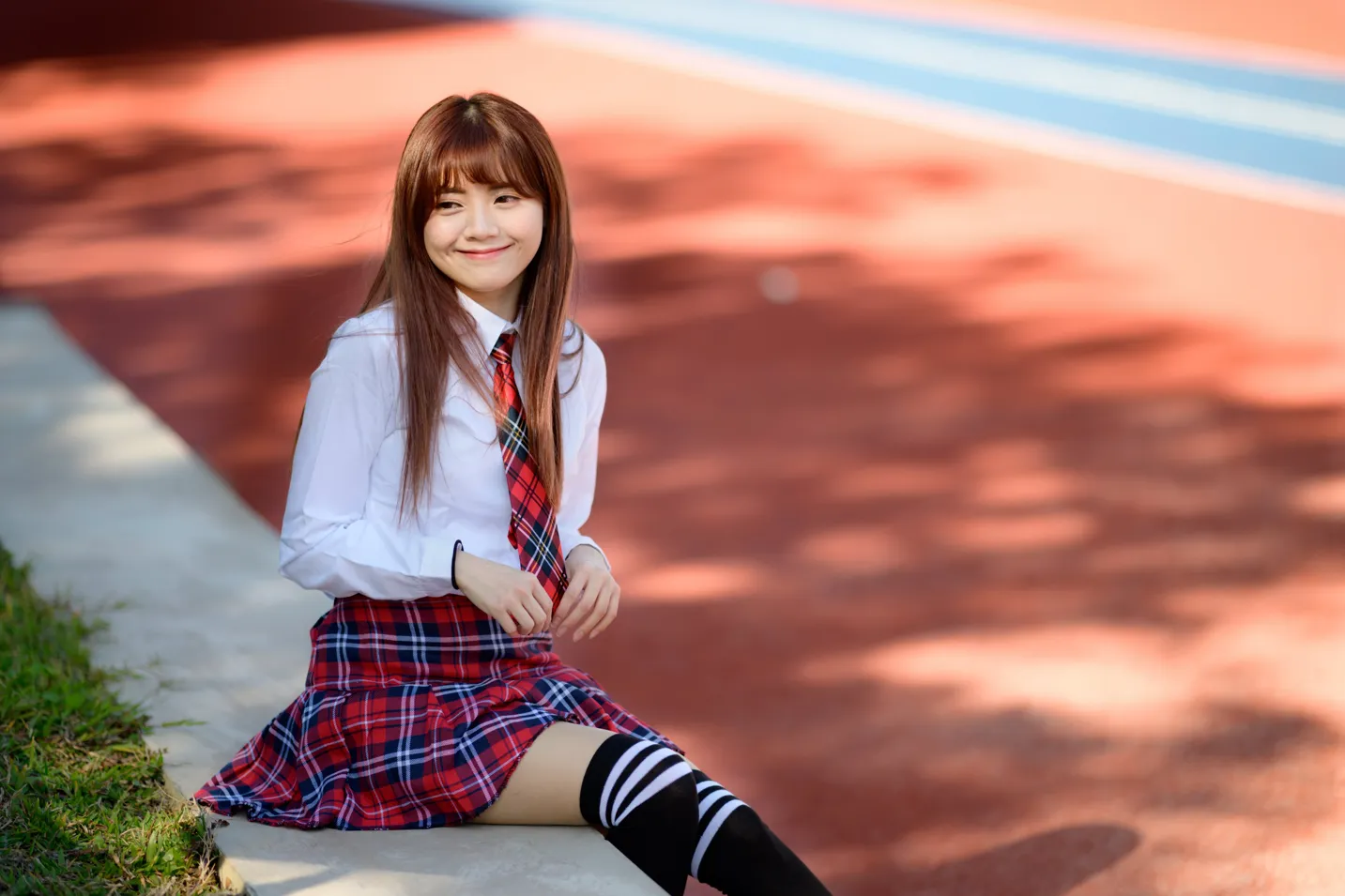 [街拍丝足] NO.233 学生制服高跟 #街拍丝足、美足#[157P]-093