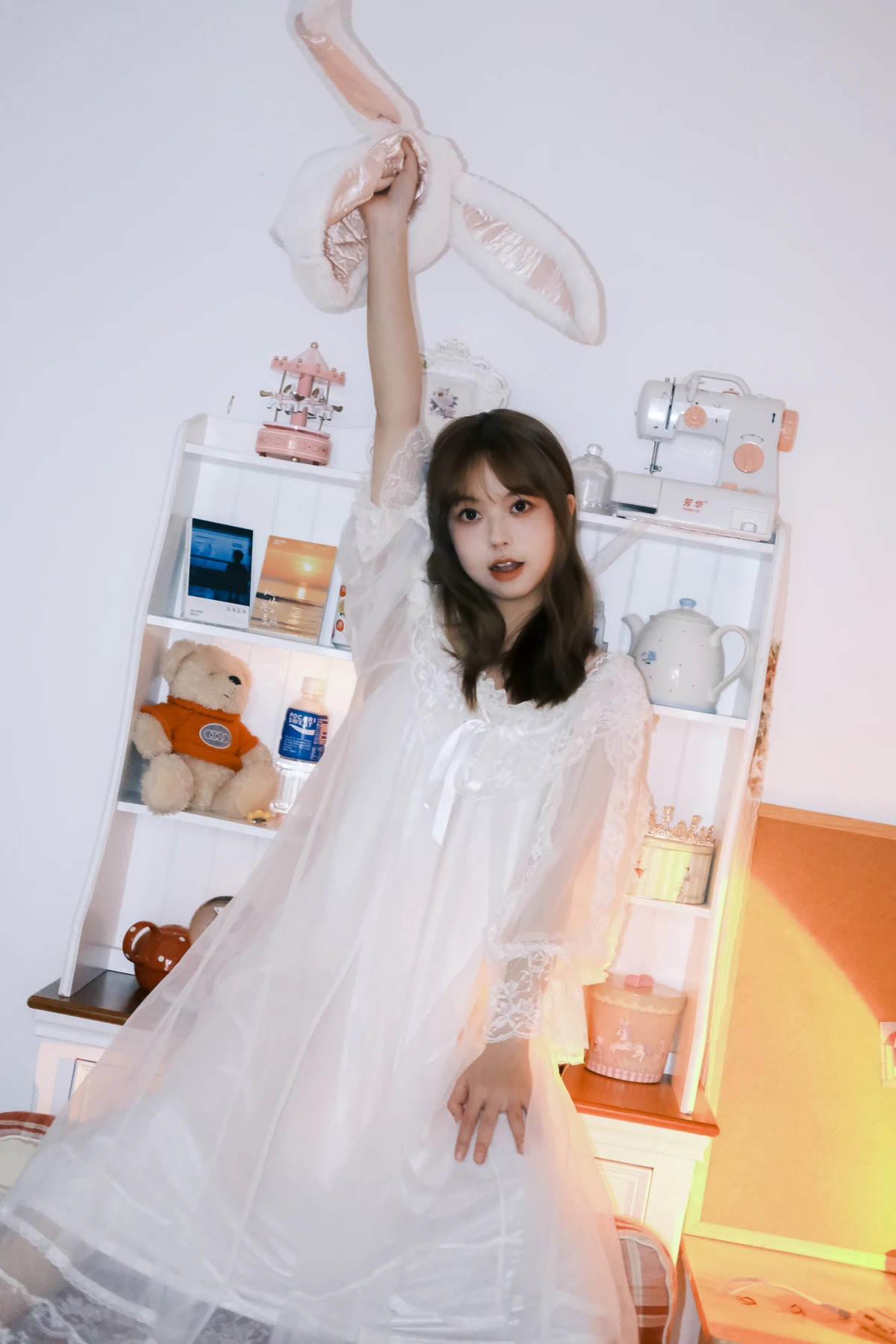[艺图语]2023.02.10 Vol.3014 兔兔入侵计划#哈吉麻花#[25P]-012