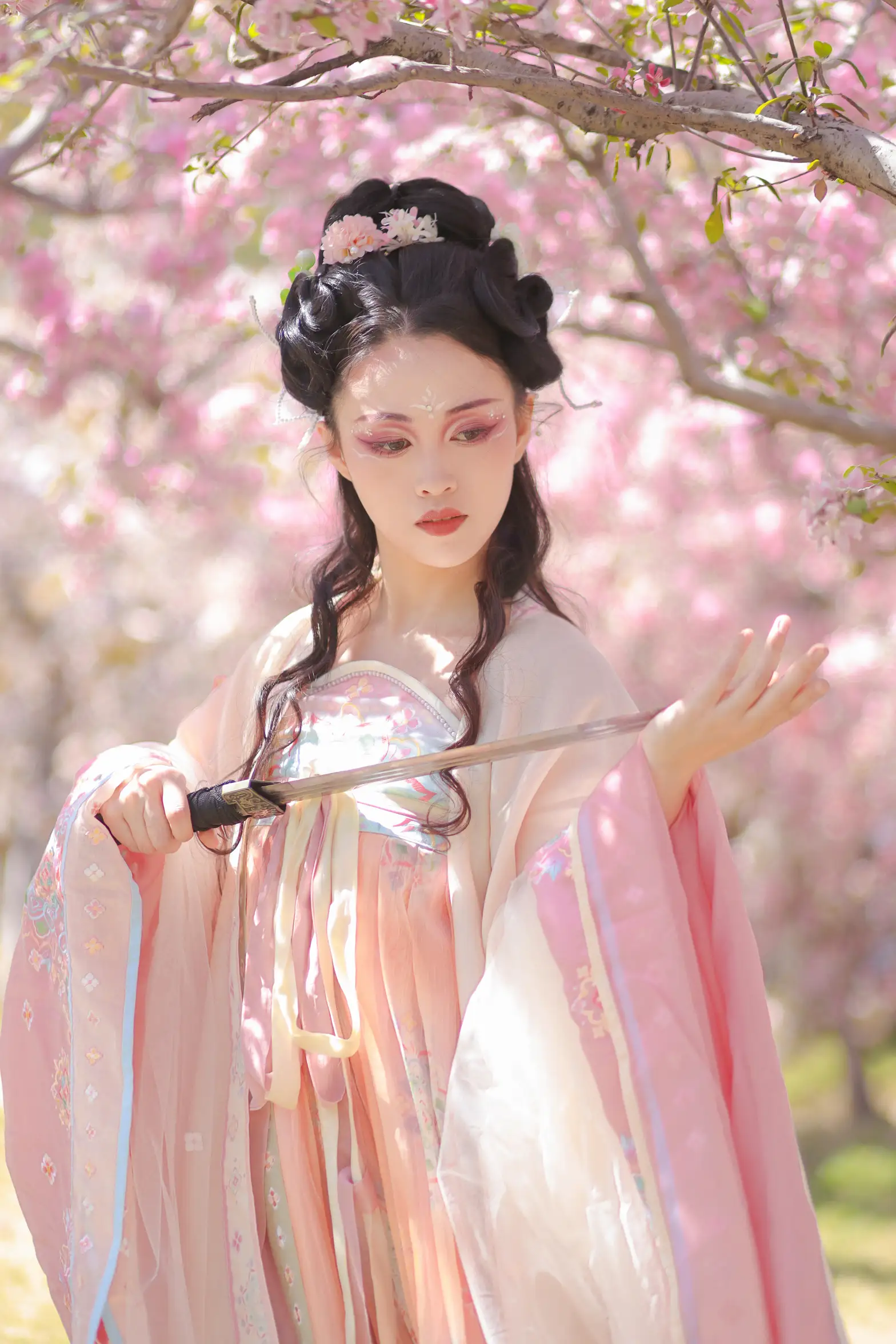 [艺图语] 2022.06.07 Vol.1105-021