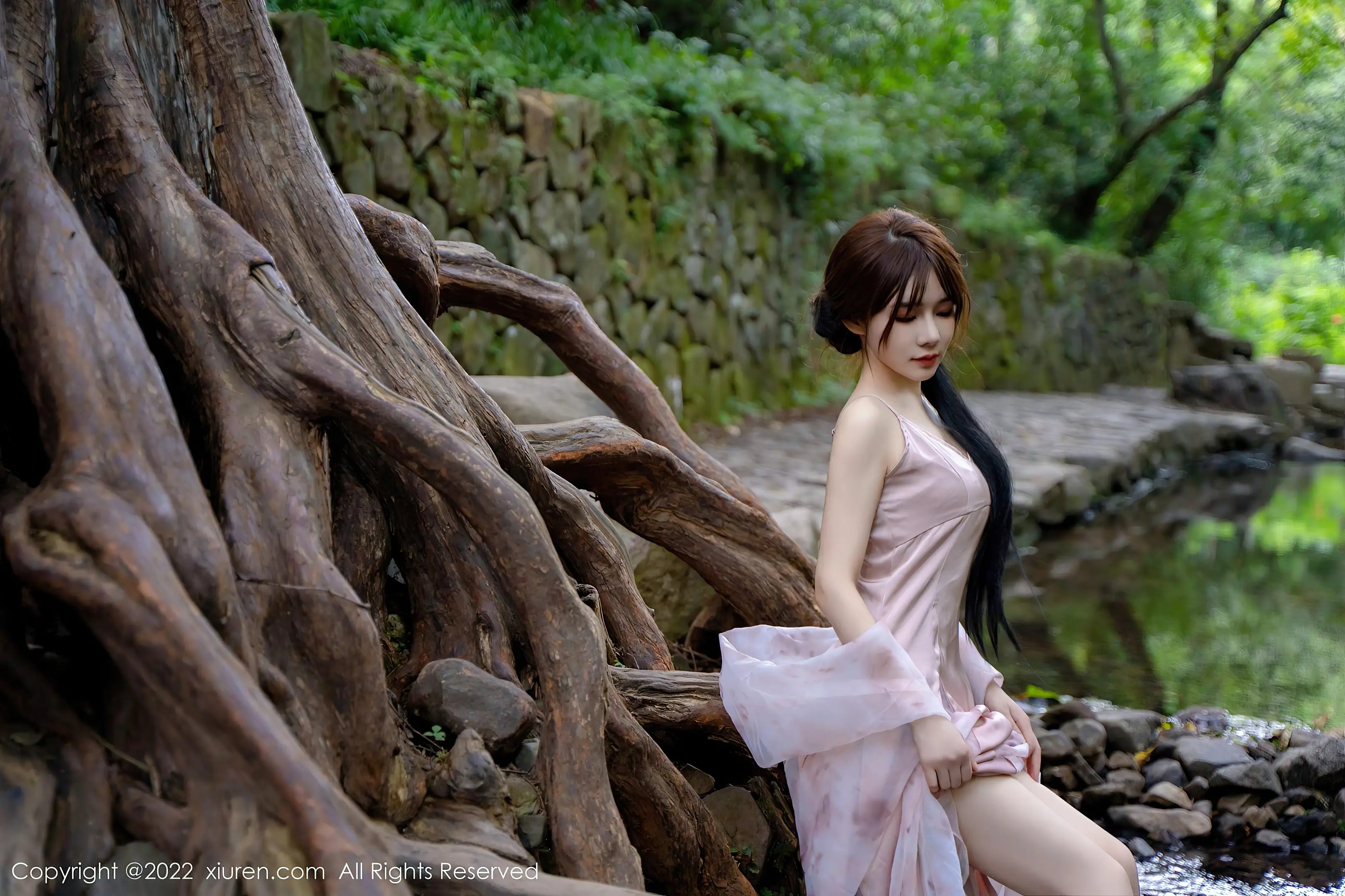 [Xiuren秀人网] 2022.10.11 NO.5690-042