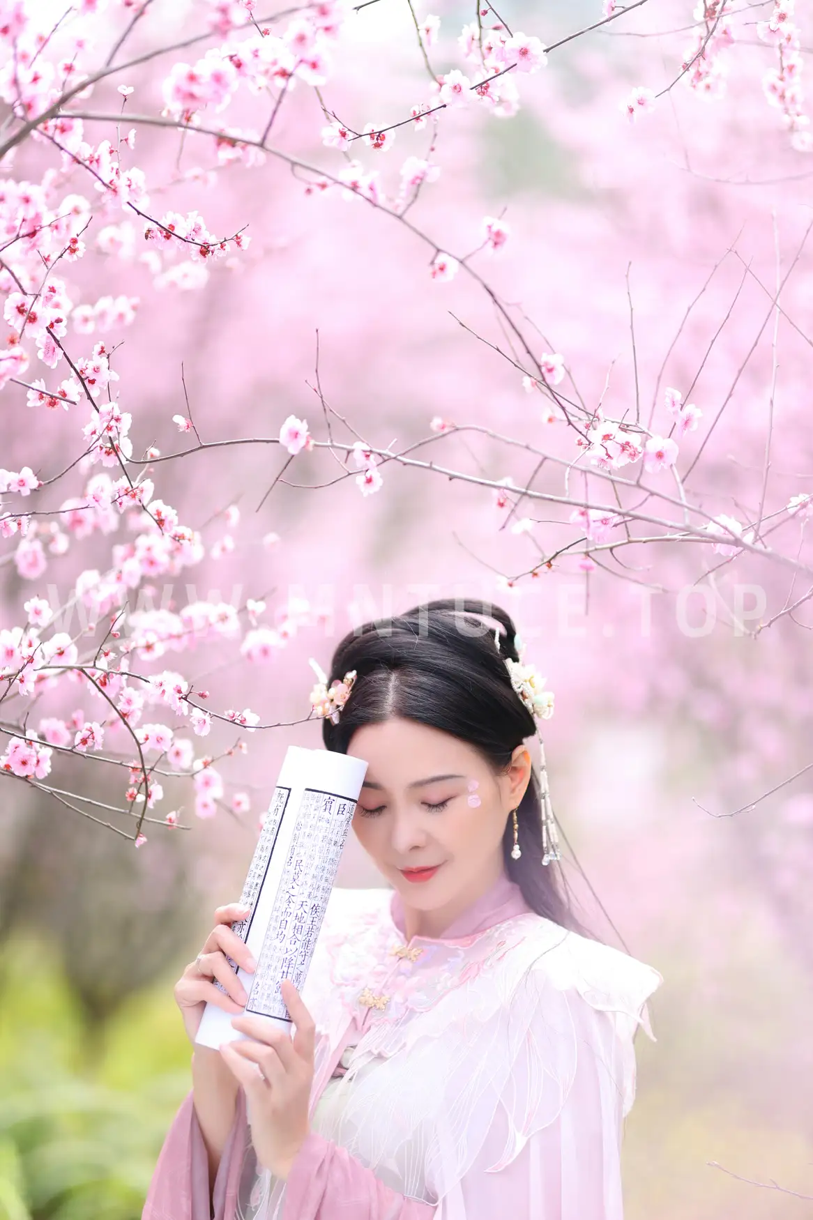 [艺图语] 2022.05.31 Vol.1043-028