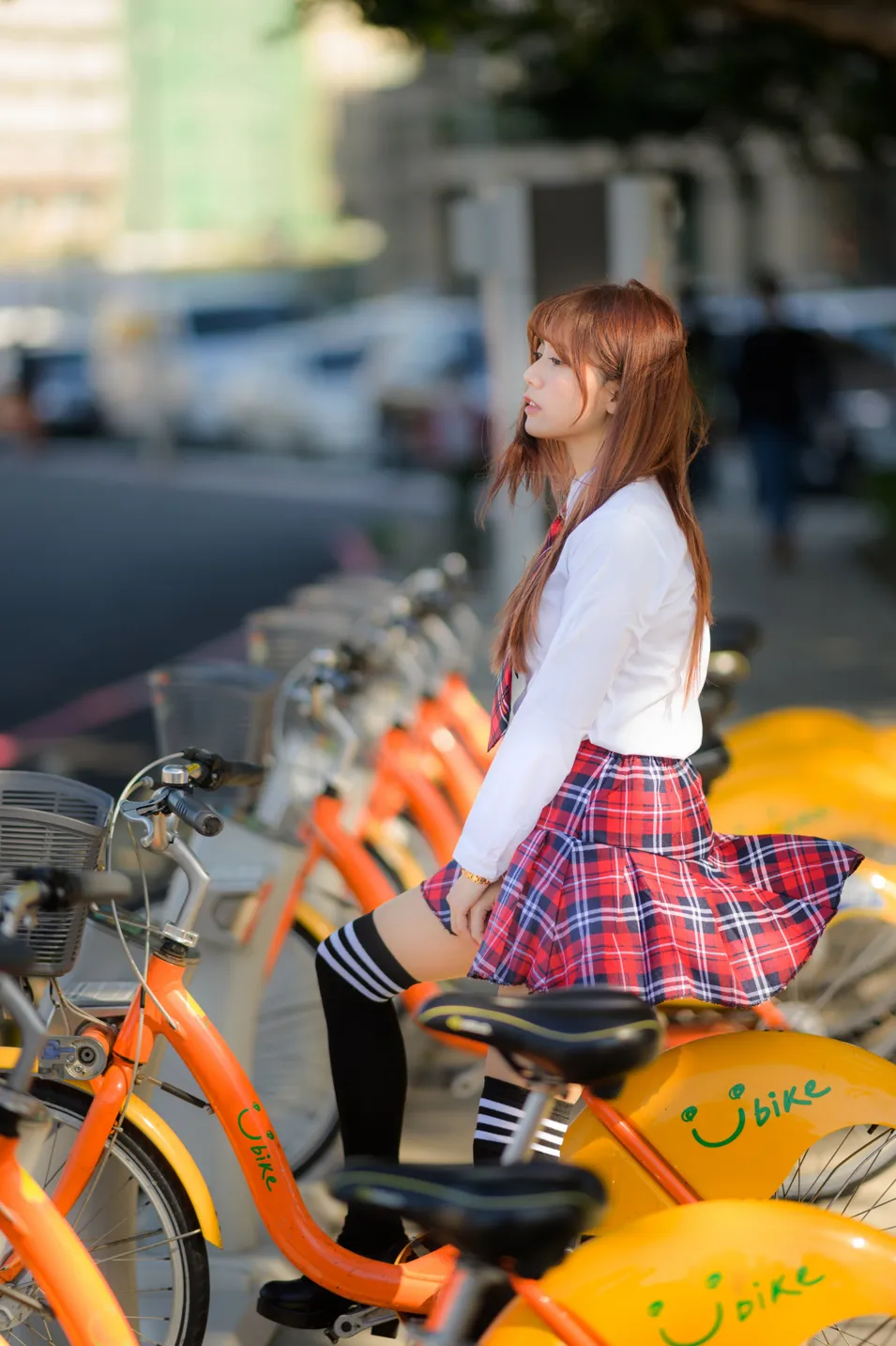 [街拍丝足] NO.233 学生制服高跟 #街拍丝足、美足#[157P]-030