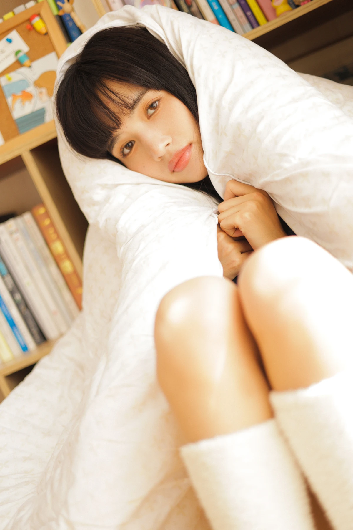 [艺图语]2023.02.01 Vol.2945 她的眼睛有星星#夏施哈哈酱#[38P]-034