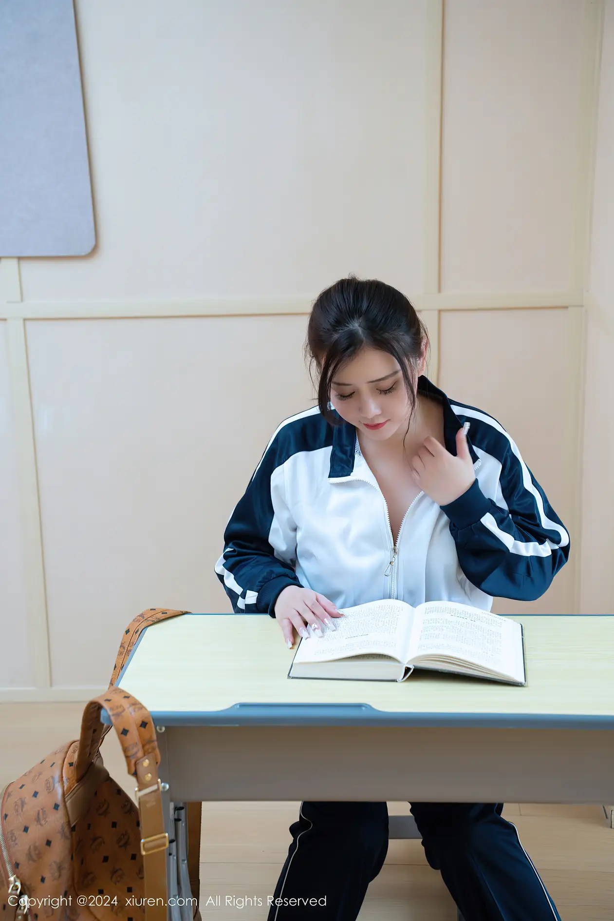 [秀人网] 2024.02.21 NO.8122 #王婉悠Queen、秀人旗下、xr_8000-8499#[85P]-022