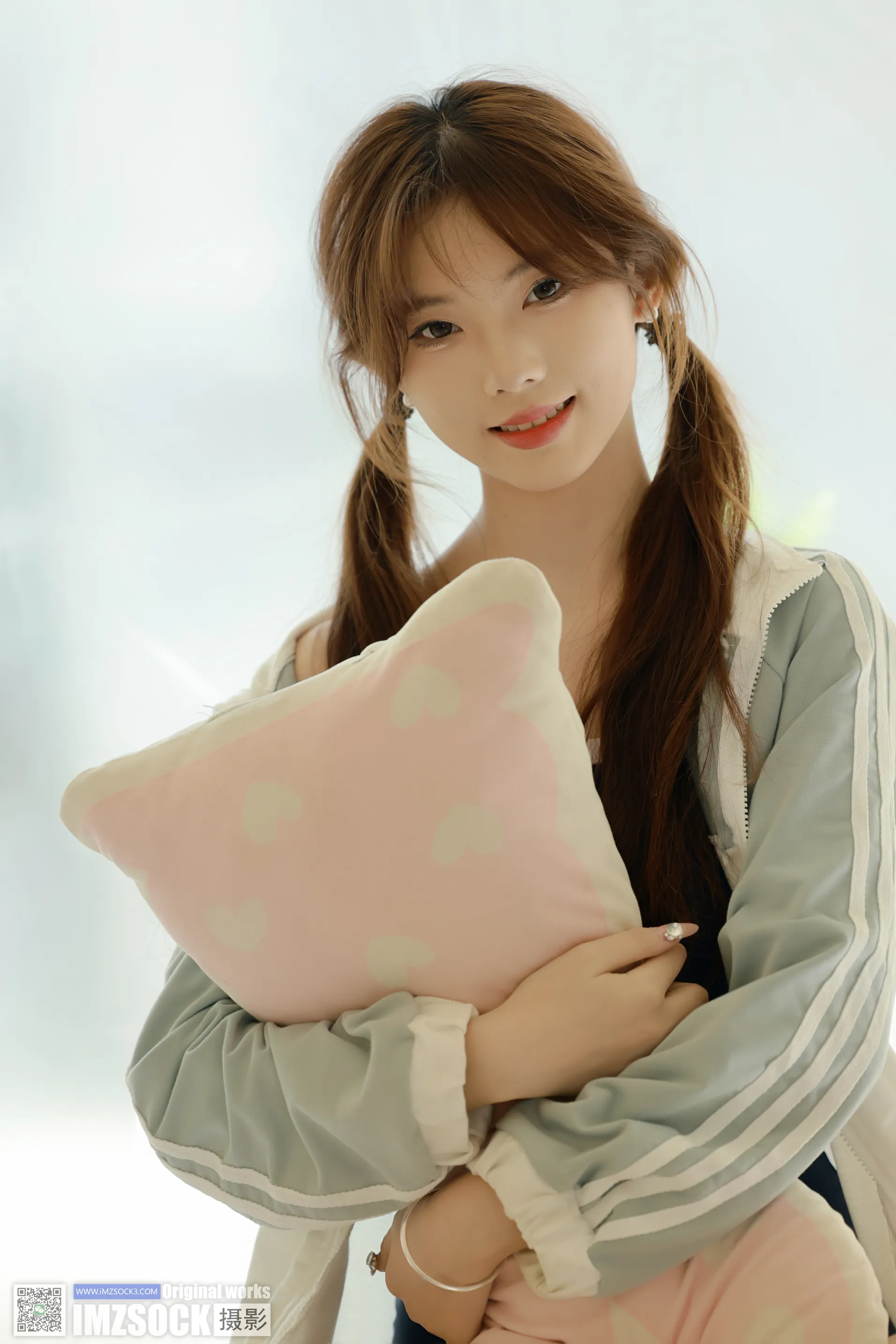 [MZSOCK]爱美足 NO.258 小佳、美足、爱美足#[116P]-012