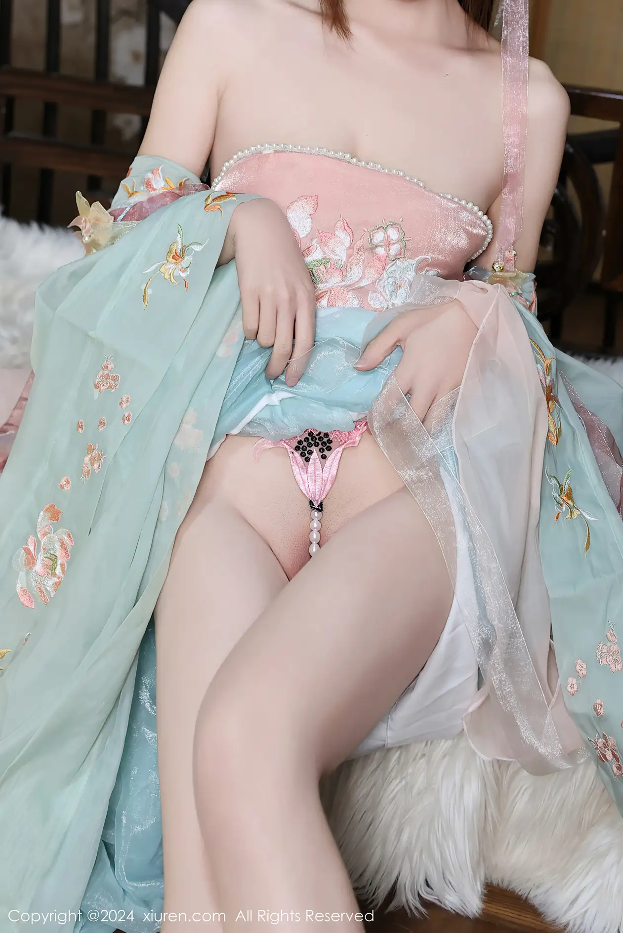 [秀人网] 2024.01.19 NO.7989-008