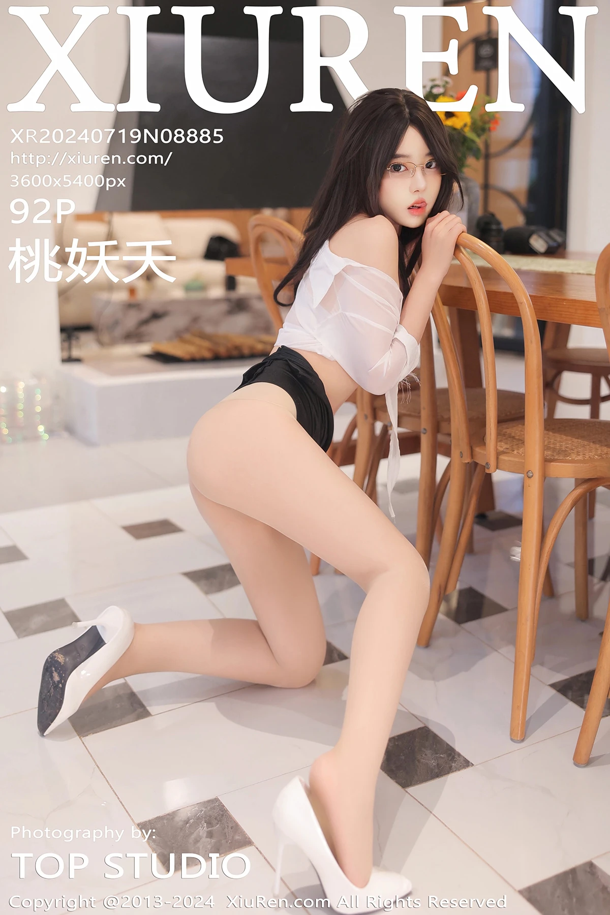 [秀人网] 2024.07.19 No.8885 – 桃妖夭[92P]-PicJJ