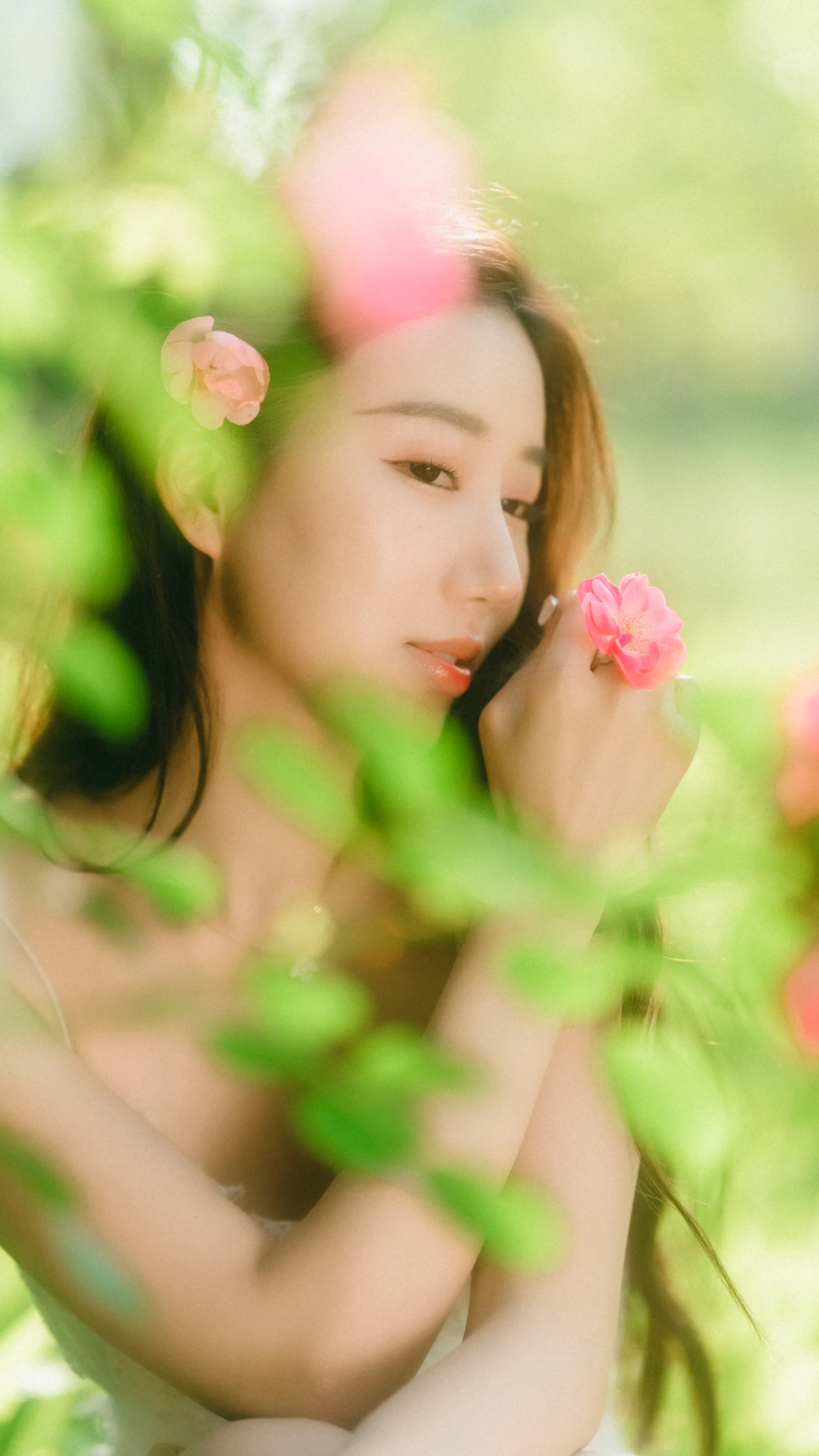 [艺图语]2023.05.20 Vol.3048 蔷薇花下#桃子#[47P]-034