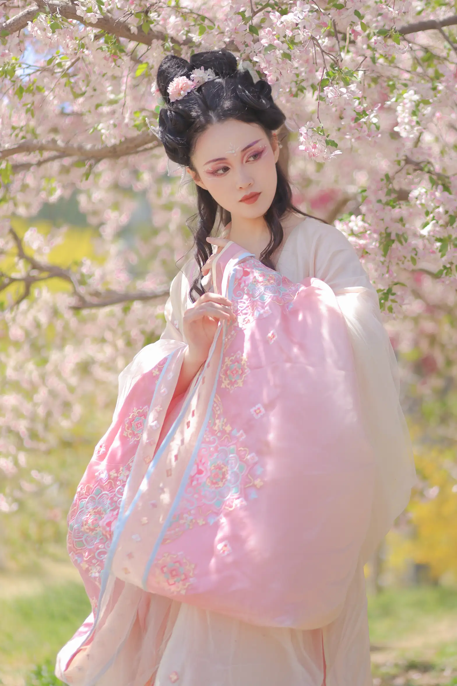 [艺图语] 2022.06.07 Vol.1105-006
