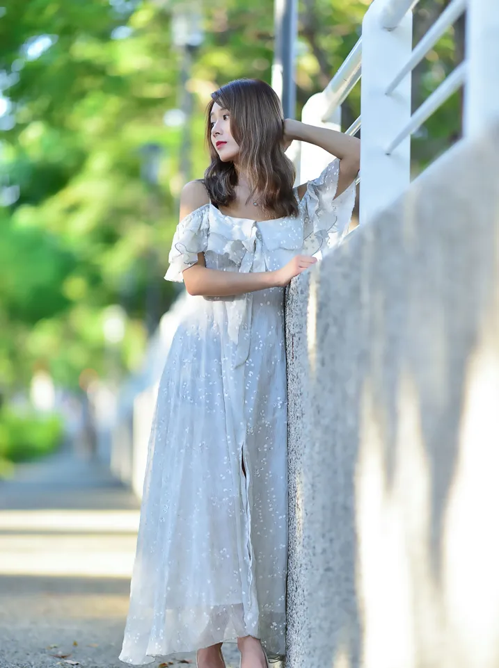 [街拍丝足] NO.200 vivi曹媛媛 吊带高衩长裙高跟美腿 #街拍丝足、美足#[113P]-048