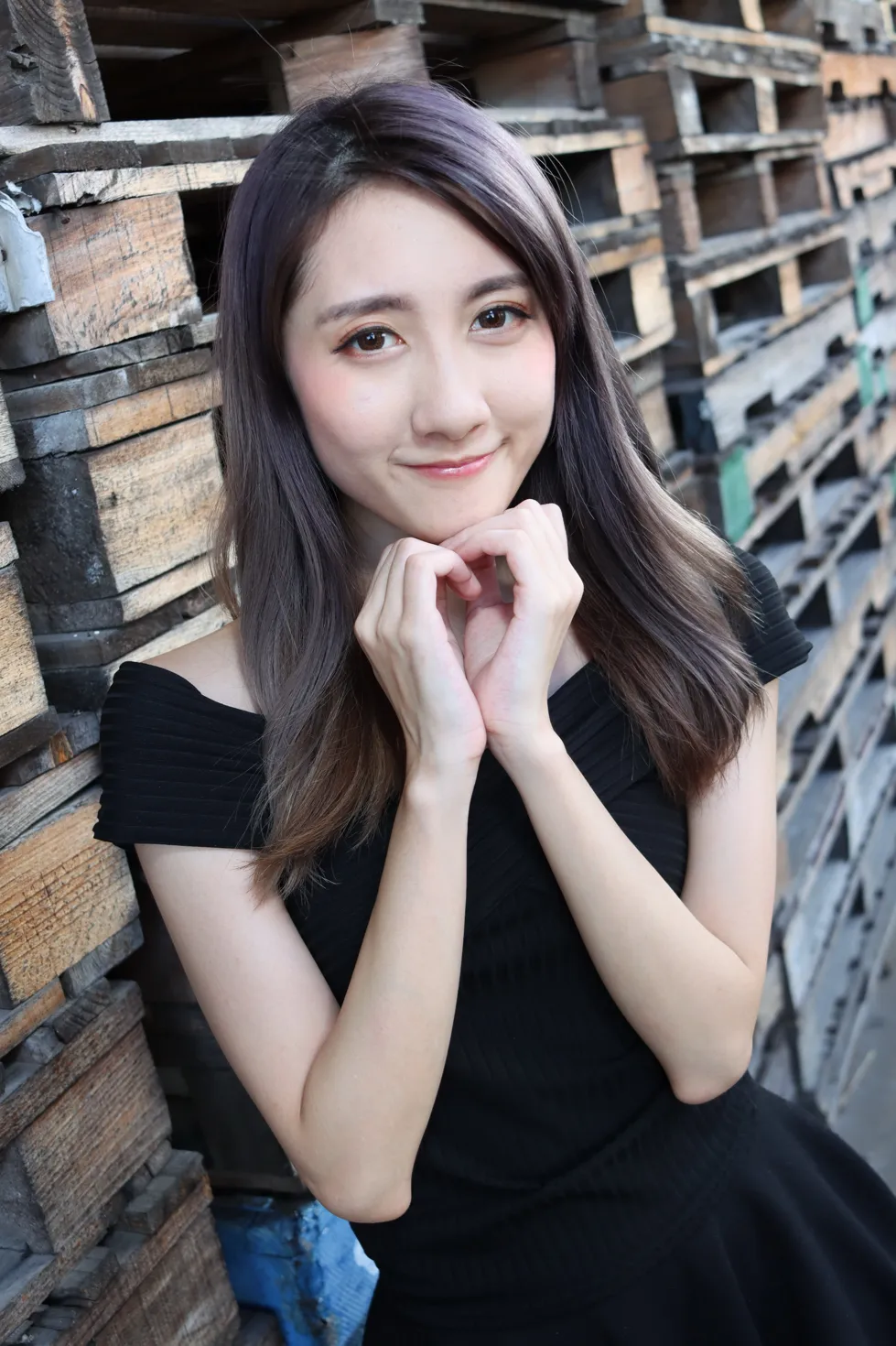 [街拍丝足] NO.140 Elaine Chung 连衣裙丝袜凉高美腿 #街拍丝足、美足#[73P]-005