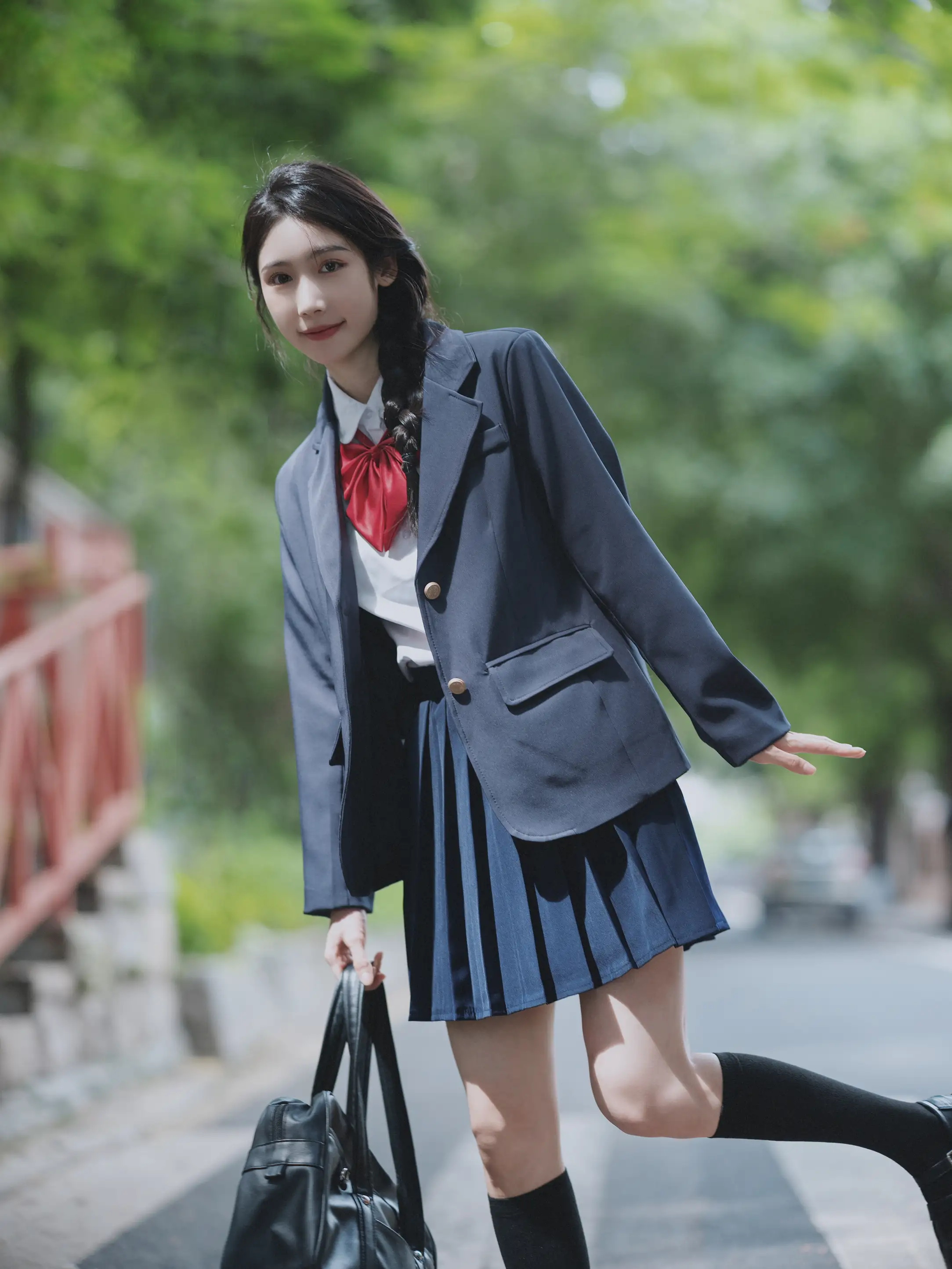 [艺图语] 2022.07.12 Vol.1456-008