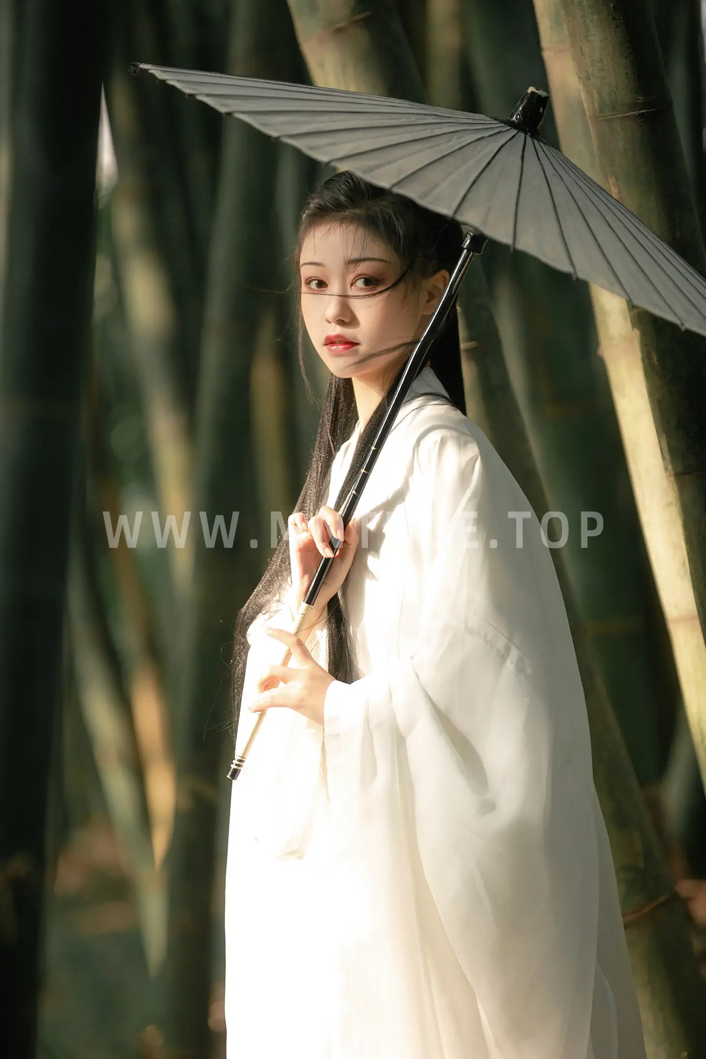[艺图语] 2022.08.19 Vol.1743-018