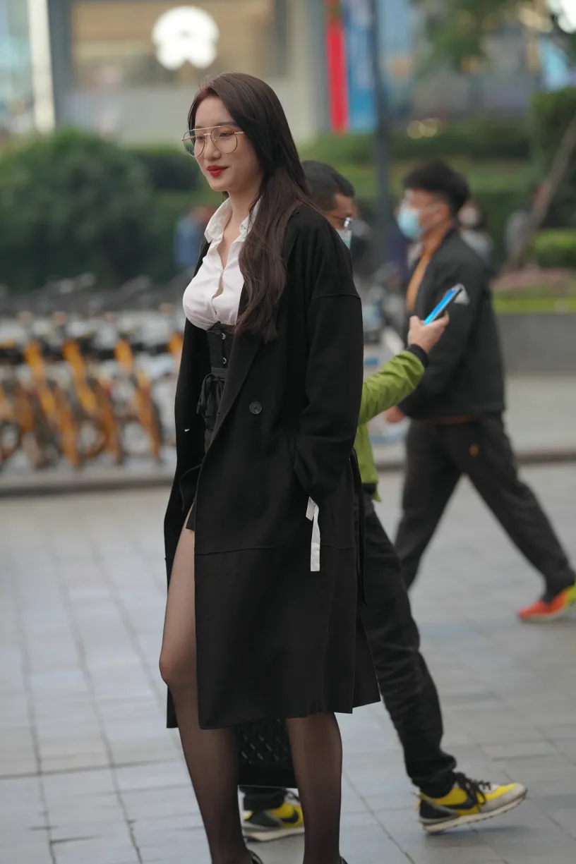 [街拍丝足] NO.160 黑丝大长腿 #街拍丝足、美足#[201P]-070