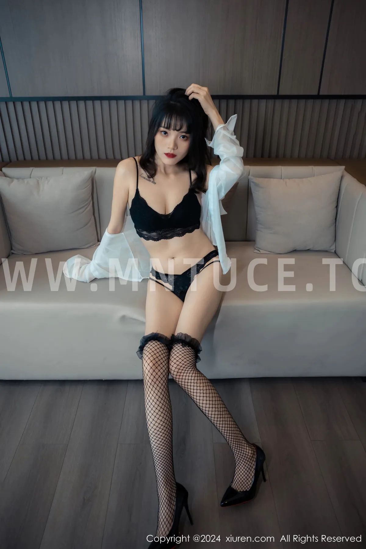 [秀人网] 2024.04.01 No.8320-068
