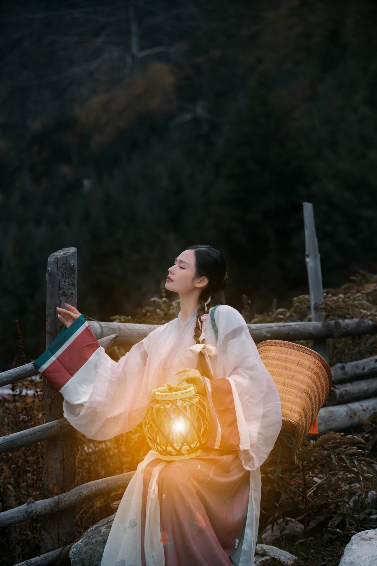 [艺图语]2023.02.07 Vol.2991 暮色晚归#谢阿玲#[31P]-007