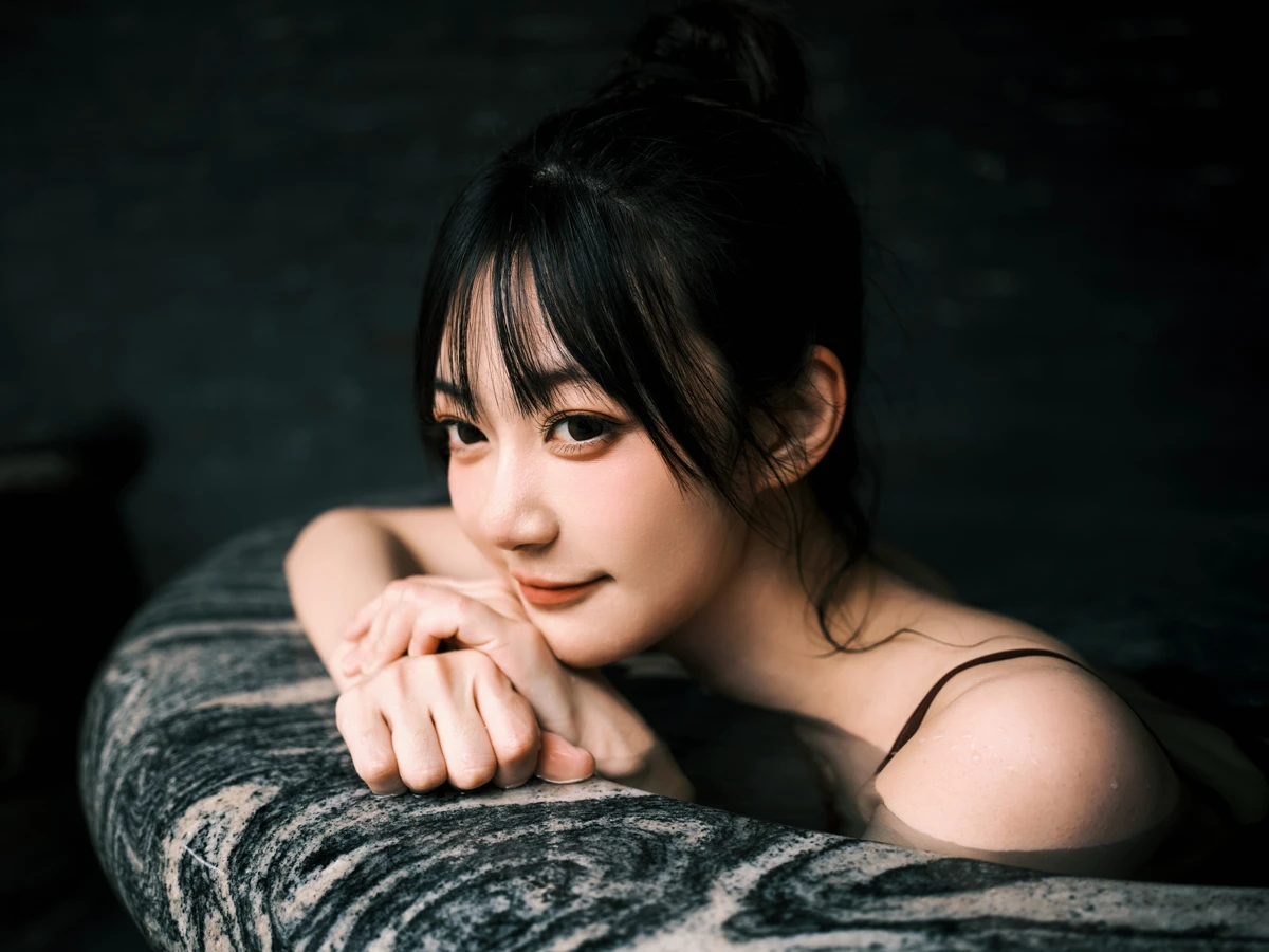 [艺图语]2023.03.09 Vol.3036 温泉红#飞鸟咕咕-#[43P]-034