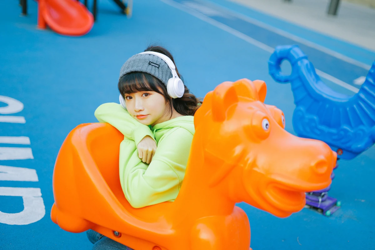 [艺图语]2023.02.06 Vol.2985 氧气girl#蓝胖子-#[35P]-025