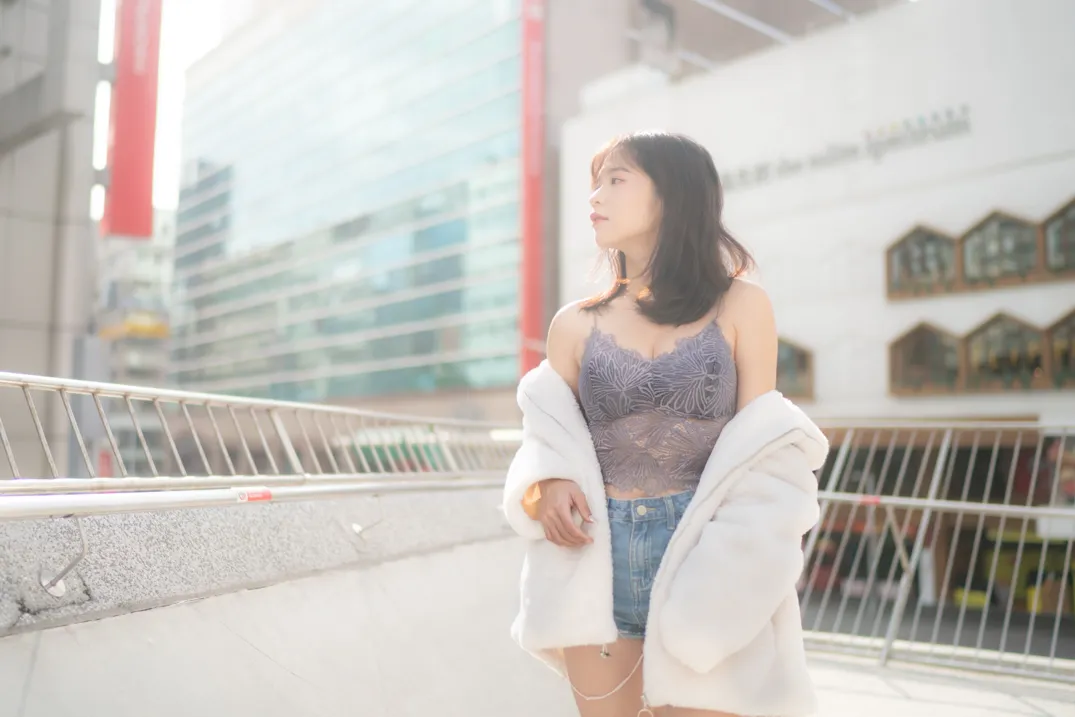 [街拍丝足] NO.215 YoYo 牛仔短裤长靴 #街拍丝足、美足#[109P]-076