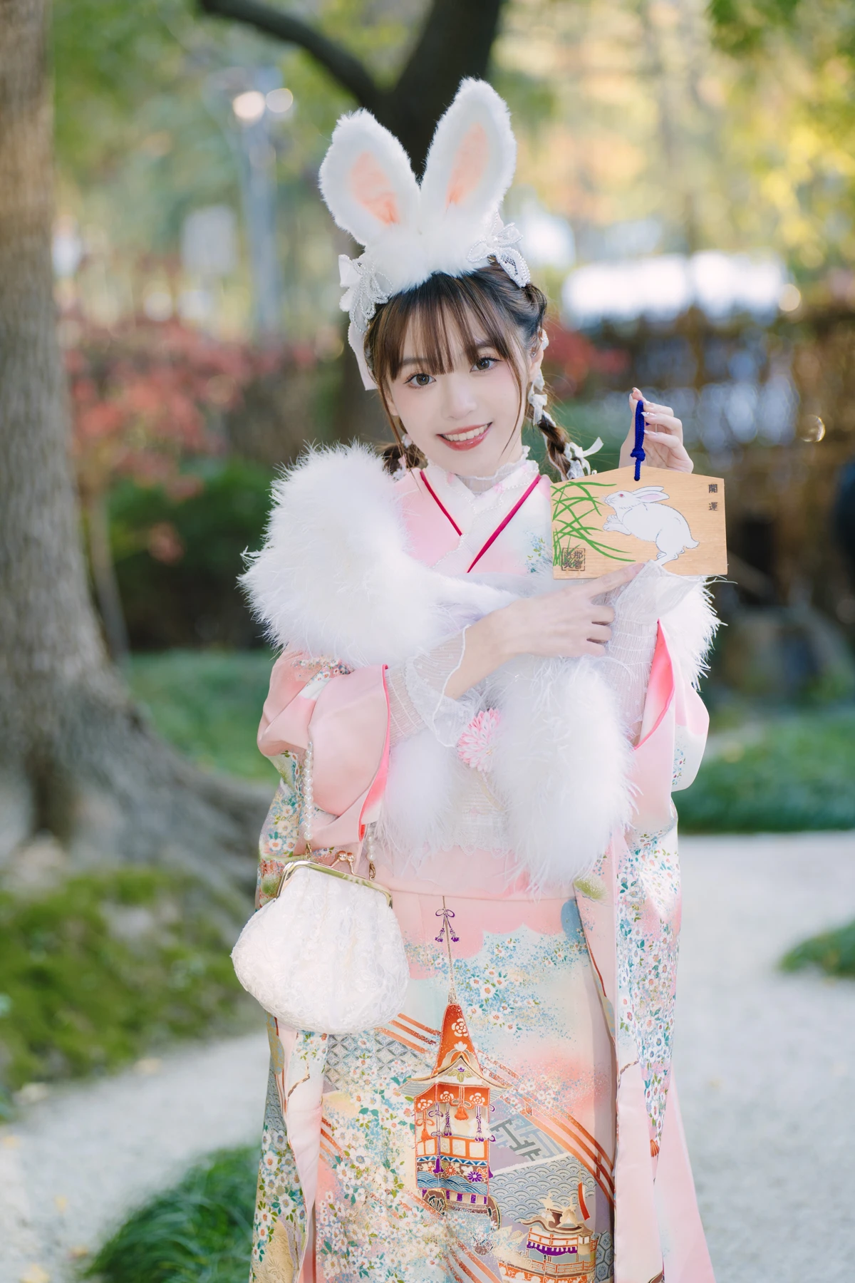 [艺图语]2023.02.09 Vol.3009 新年兔兔#陆陆真甜#[34P]-016