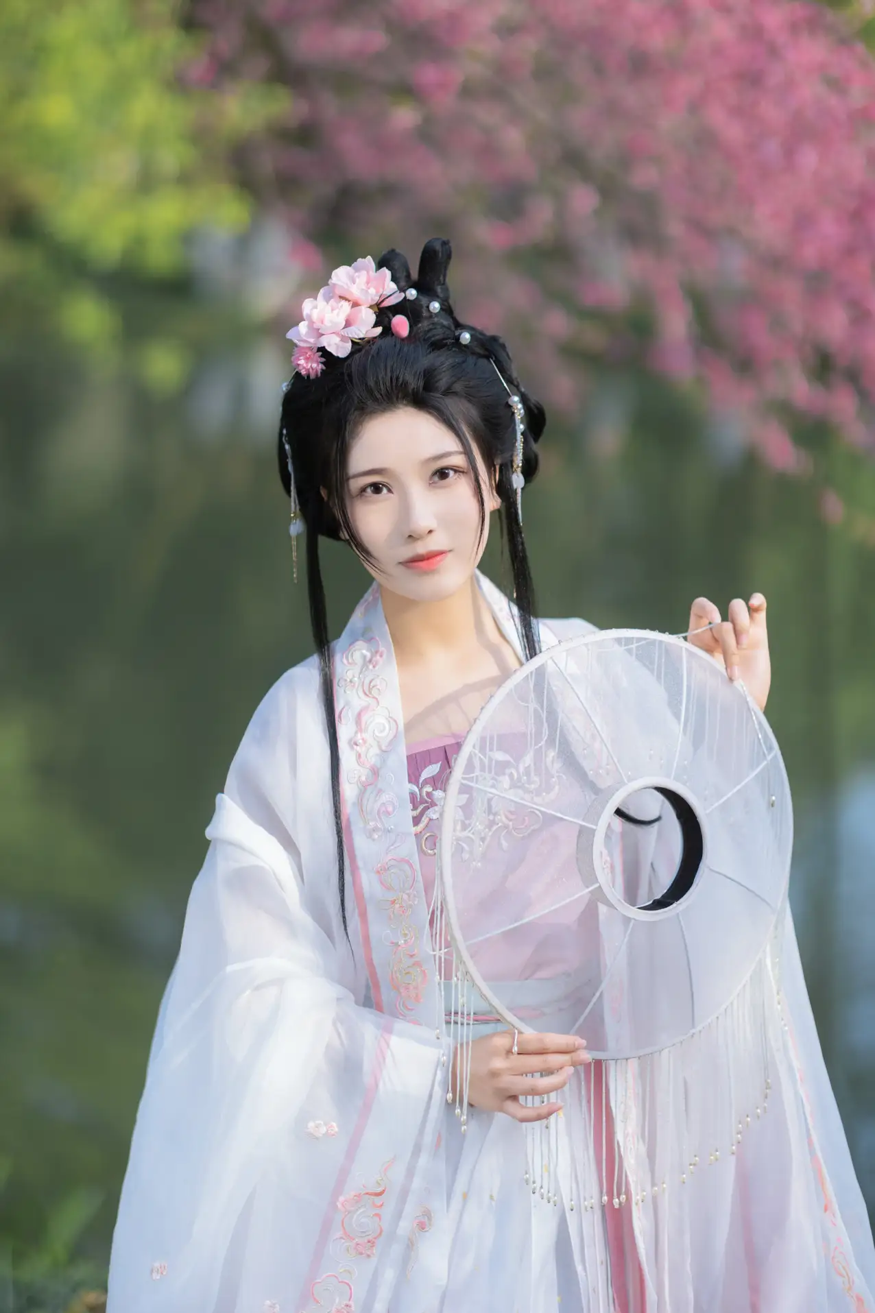 [艺图语] 2022.06.04 Vol.1077-005
