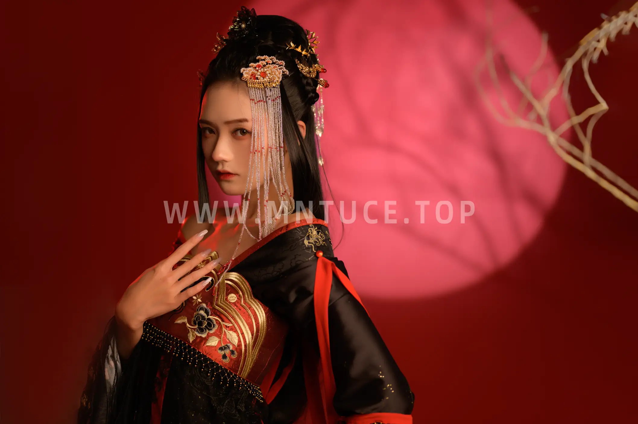 [艺图语] 2022.07.03 Vol.1367-019